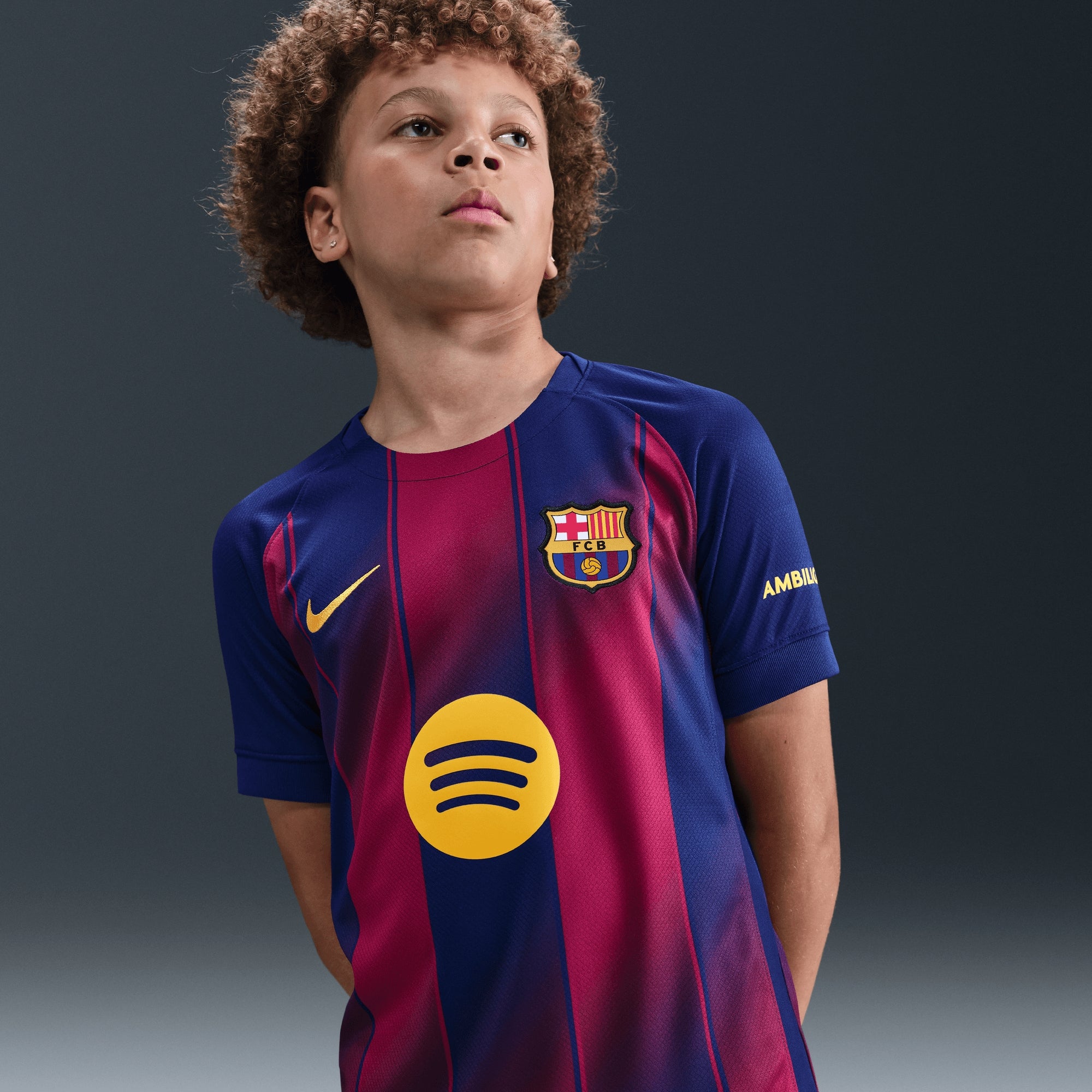 Nike FC Barcelona 2025/26 Stadium Home Big Kids' Dri-FIT Soccer Replica Jersey - Deep Royal Blue/Midwest Gold
