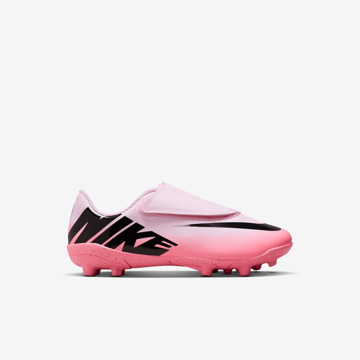Nike Jr. Mercurial Vapor 15 Club Little Kids display picture 1