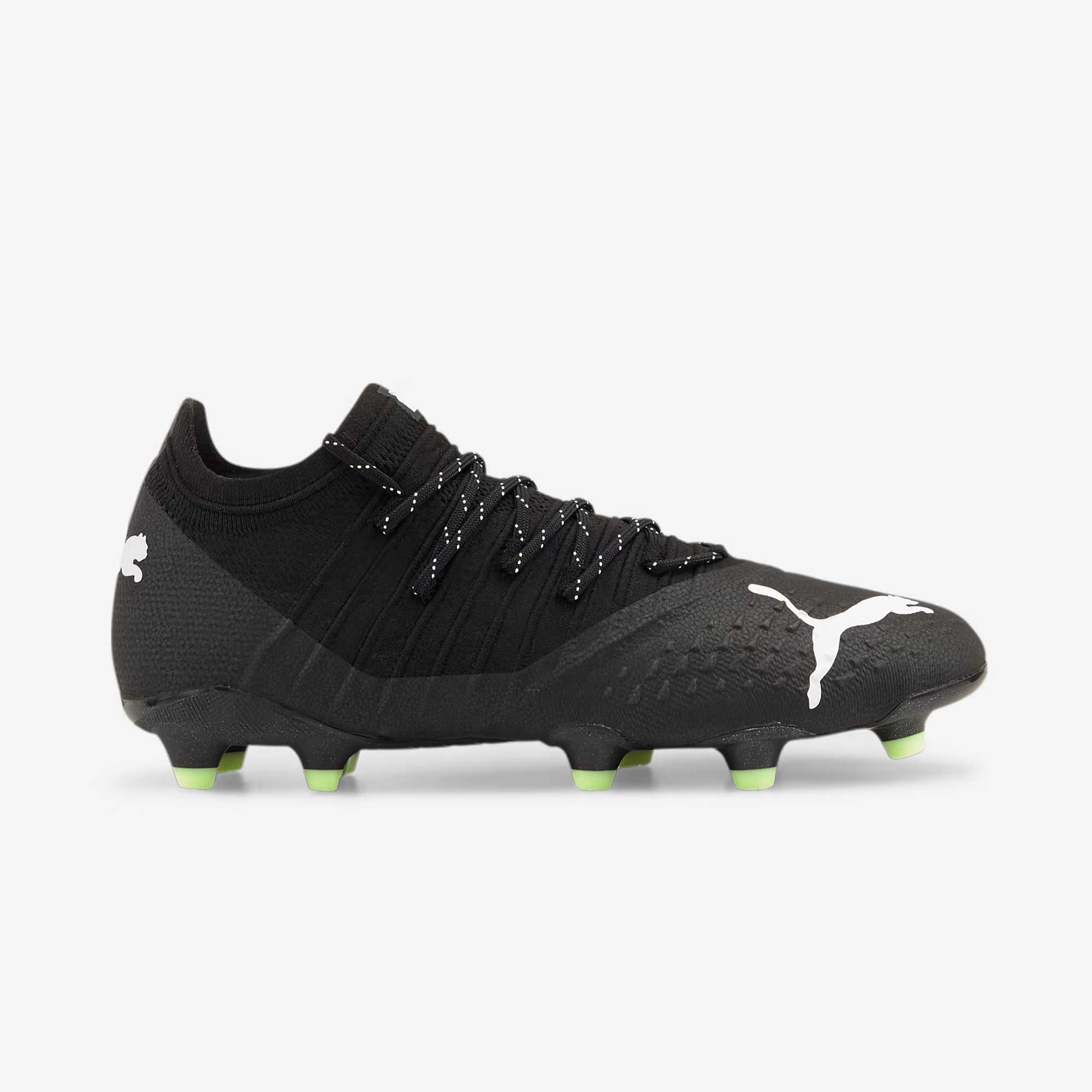 PUMA FUTURE Z 1.3 Firm/Artificial-Ground Low-Top Soccer Cleats (Black)