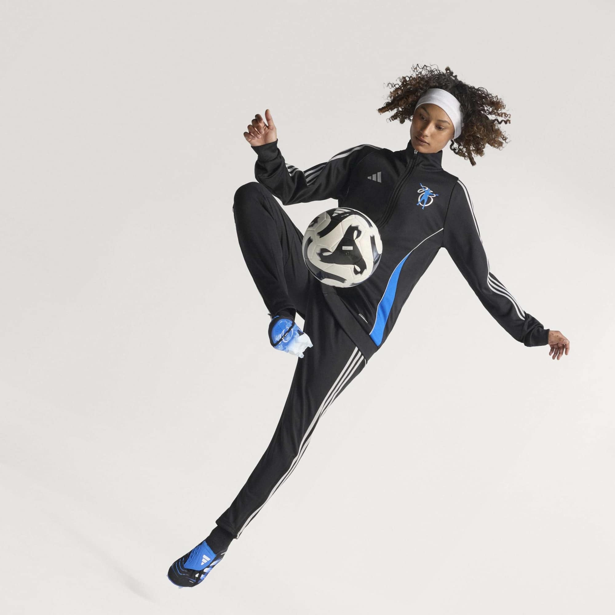 adidas Predator Elite JB Fold-Over Tongue Firm-Ground Low-Top Soccer Cleats - Core Black / Cloud White / Glow Blue