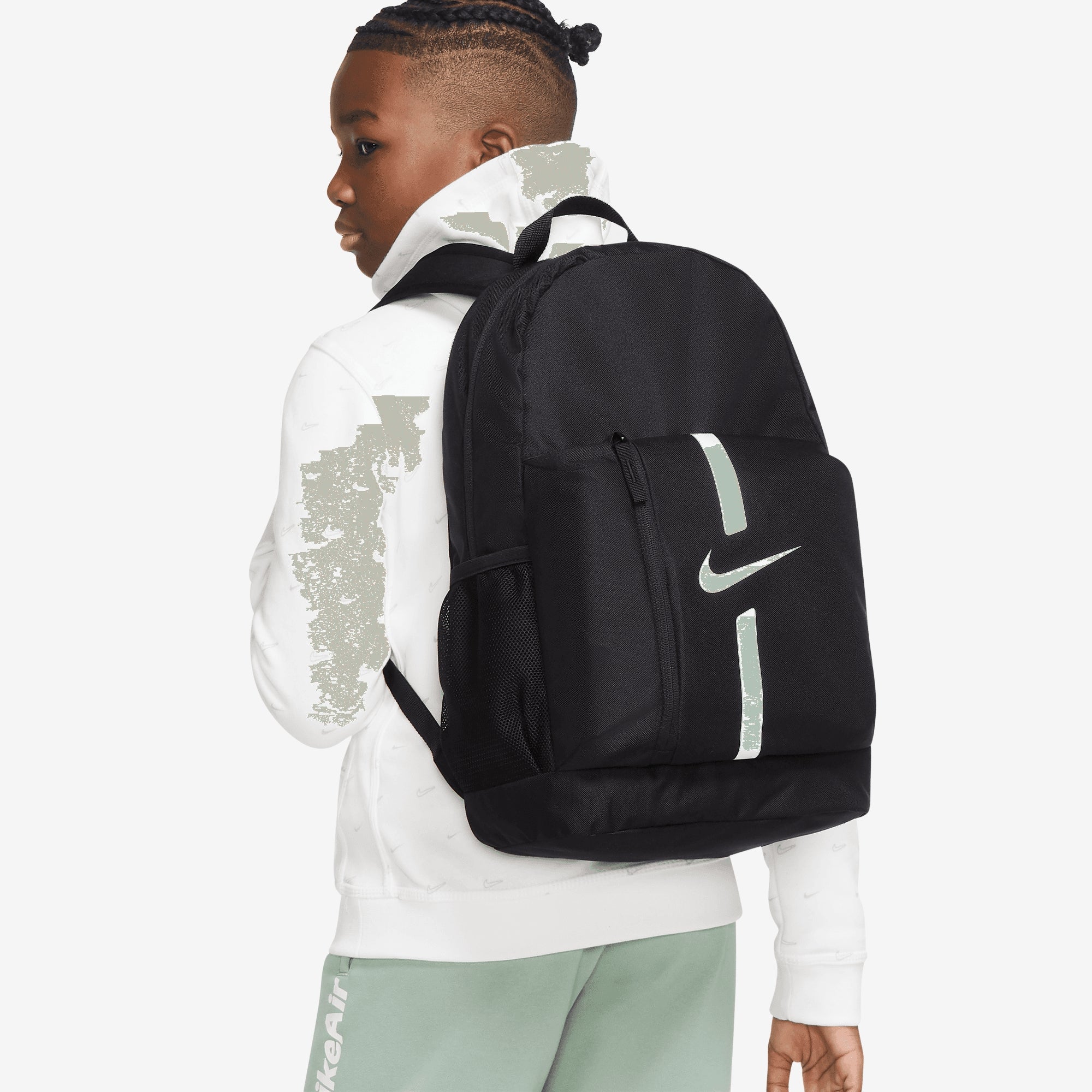 Nike Academy Team Kids' Soccer Backpack (22L) - Black/Black/White