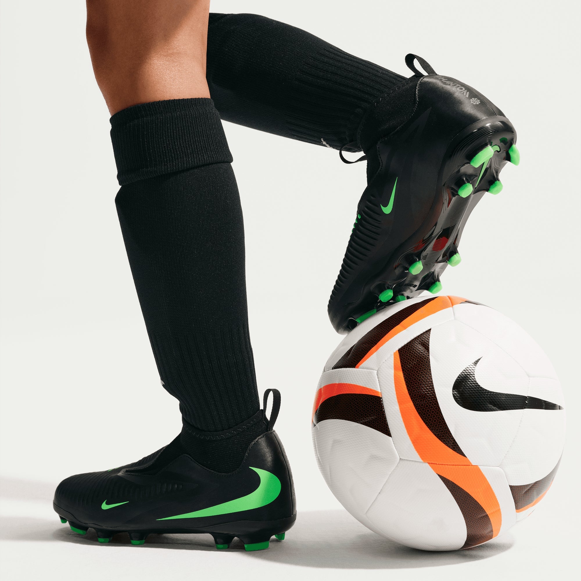 Nike Jr. Phantom 6 High Academy Big Kids' Multi-Ground Soccer Cleats - Black/Illusion Green-Black