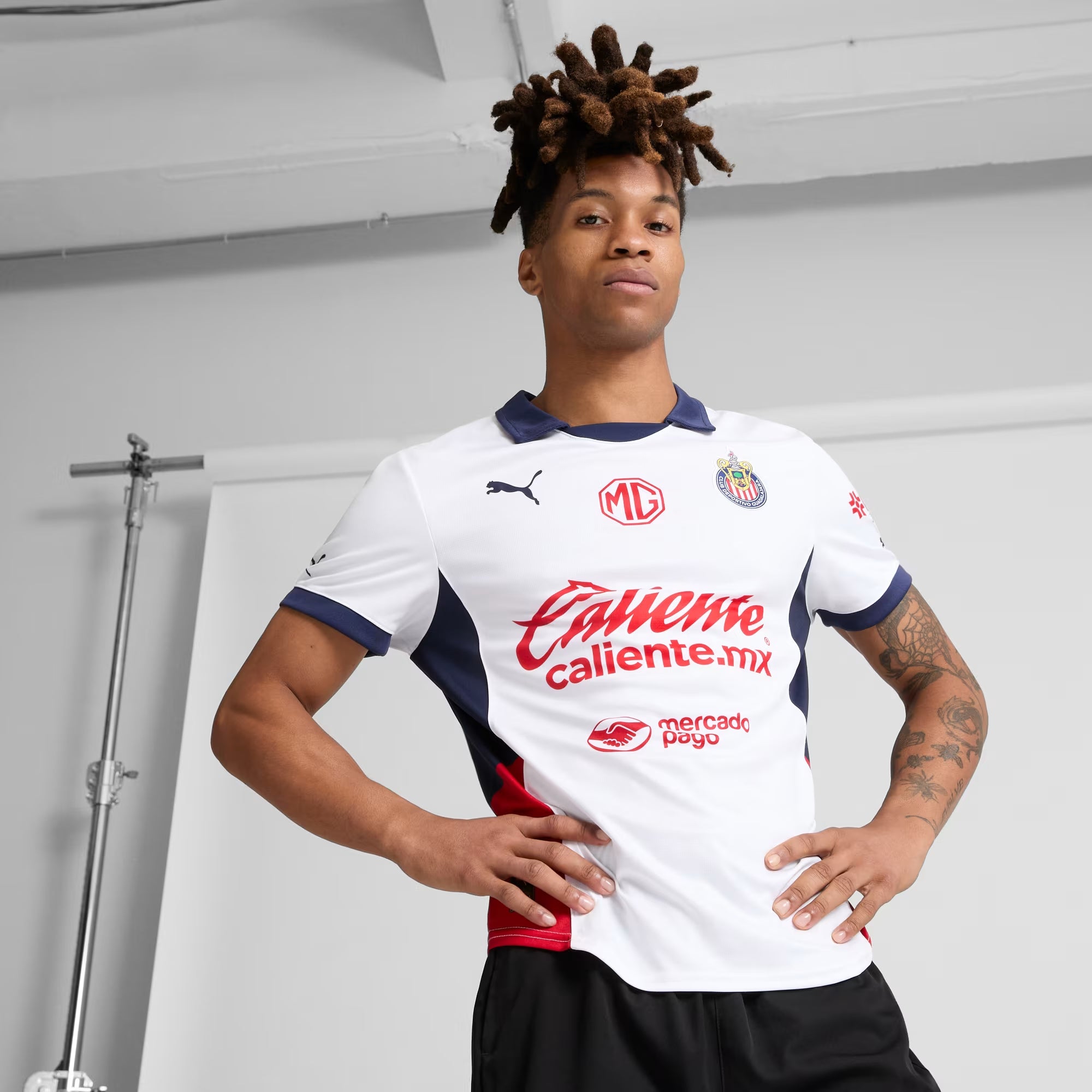 PUMA Chivas 2024/25 Stadium Away Men's dryCELL Soccer Replica Jersey - PUMA White