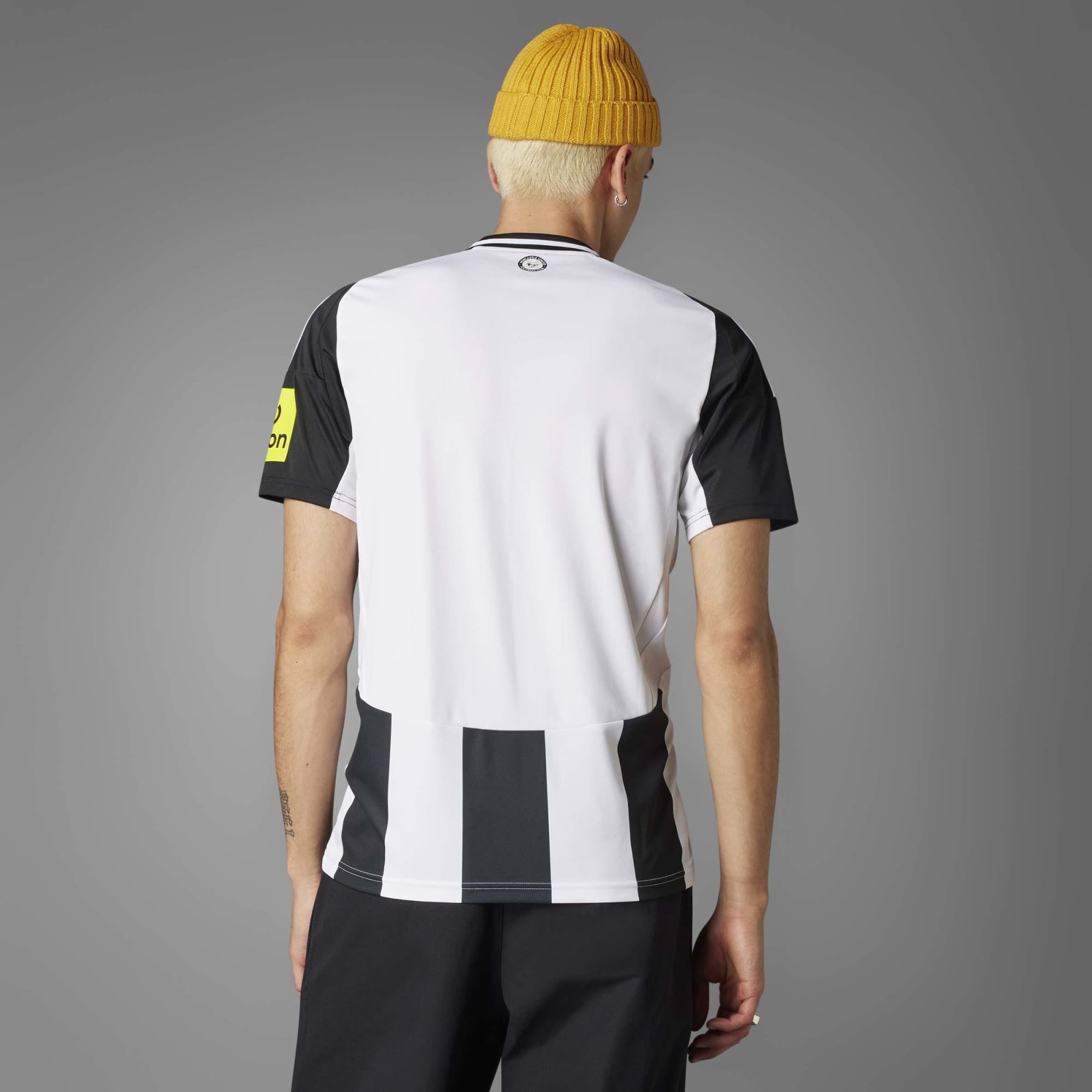 adidas Newcastle United FC 2024/25 Stadium Home Men's Soccer Jersey - Black / White / Onix