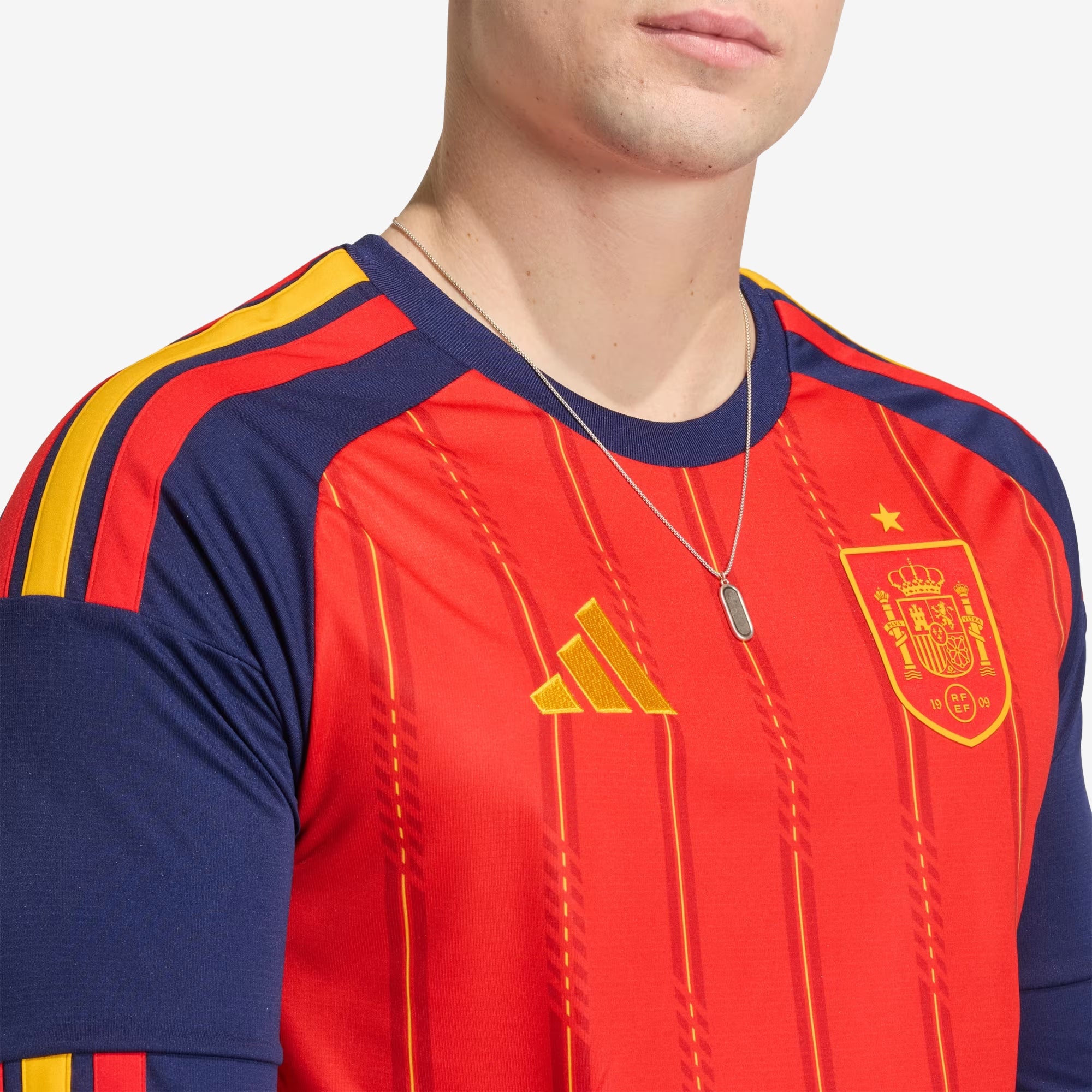 adidas Spain 2026 Stadium Home Men's Soccer Long-Sleeve Jersey - Vivid Red