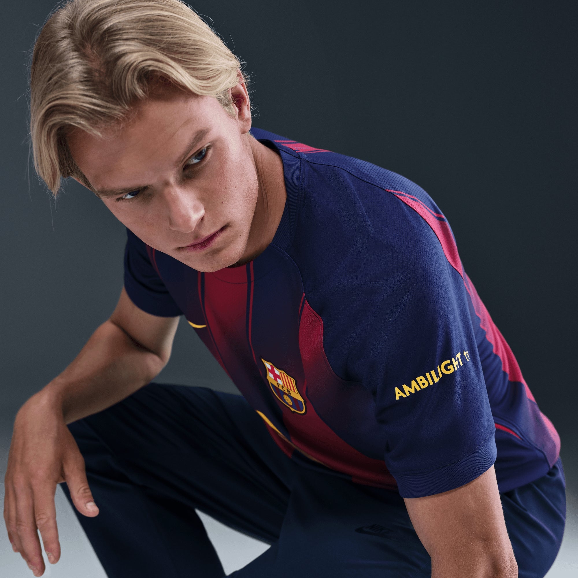 Nike FC Barcelona 2025/26 Stadium Home Men's Dri-FIT Soccer Replica Jersey - Deep Royal Blue/Midwest Gold