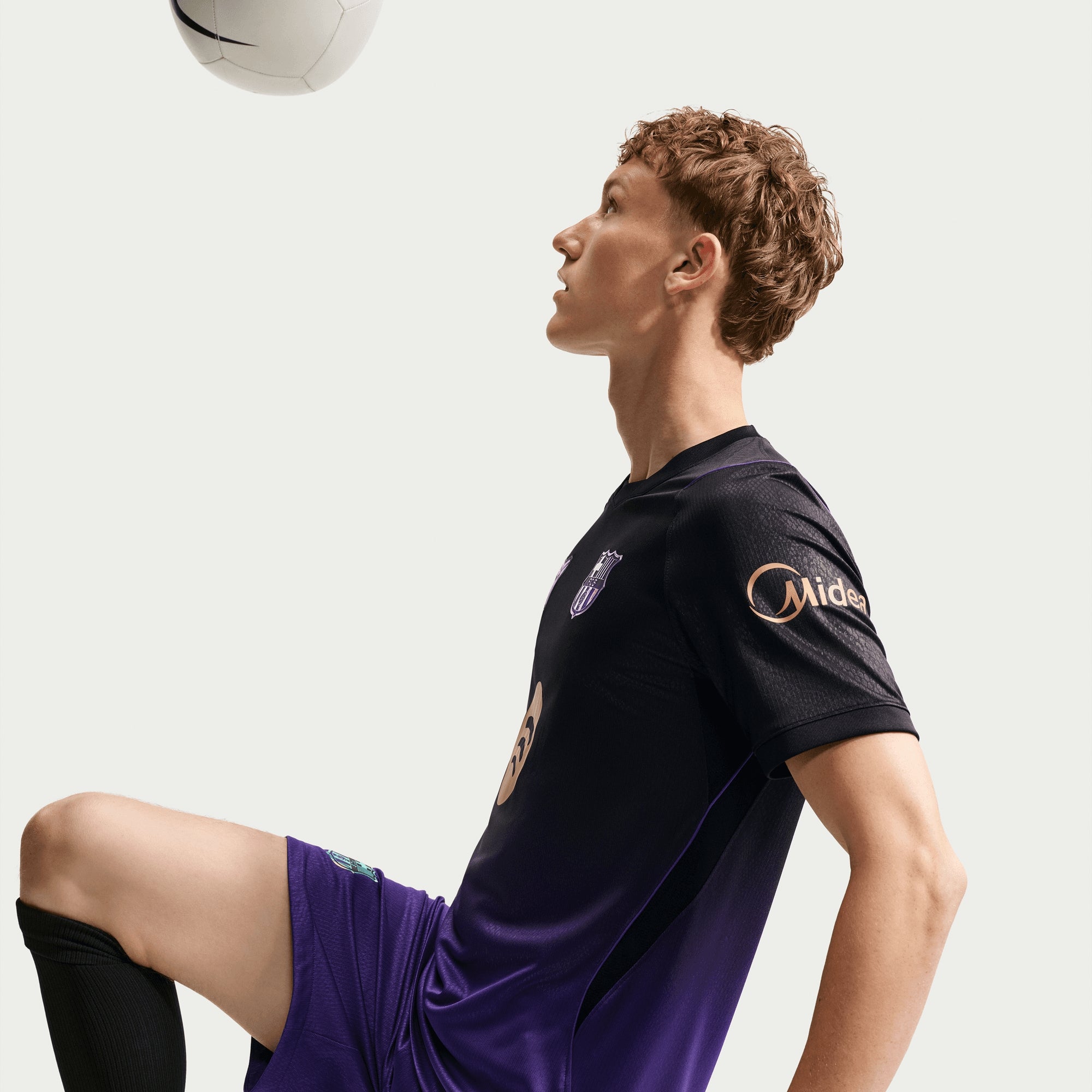 Nike x Kobe Bryant FC Barcelona 2026/27 Stadium Away Men's Dri-FIT Soccer Replica Jersey - Field Purple/Field Purple/Metallic Gold