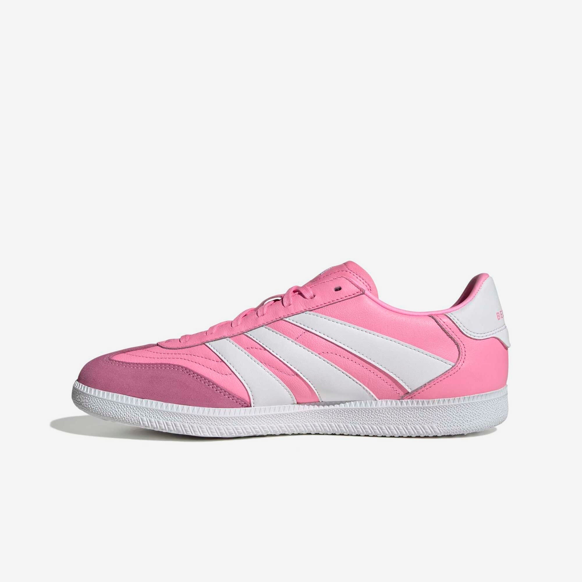 adidas Predator Freestyle Indoor/Court Low-Top Soccer Shoes - Beam Pink / Ftwr White / Core Black