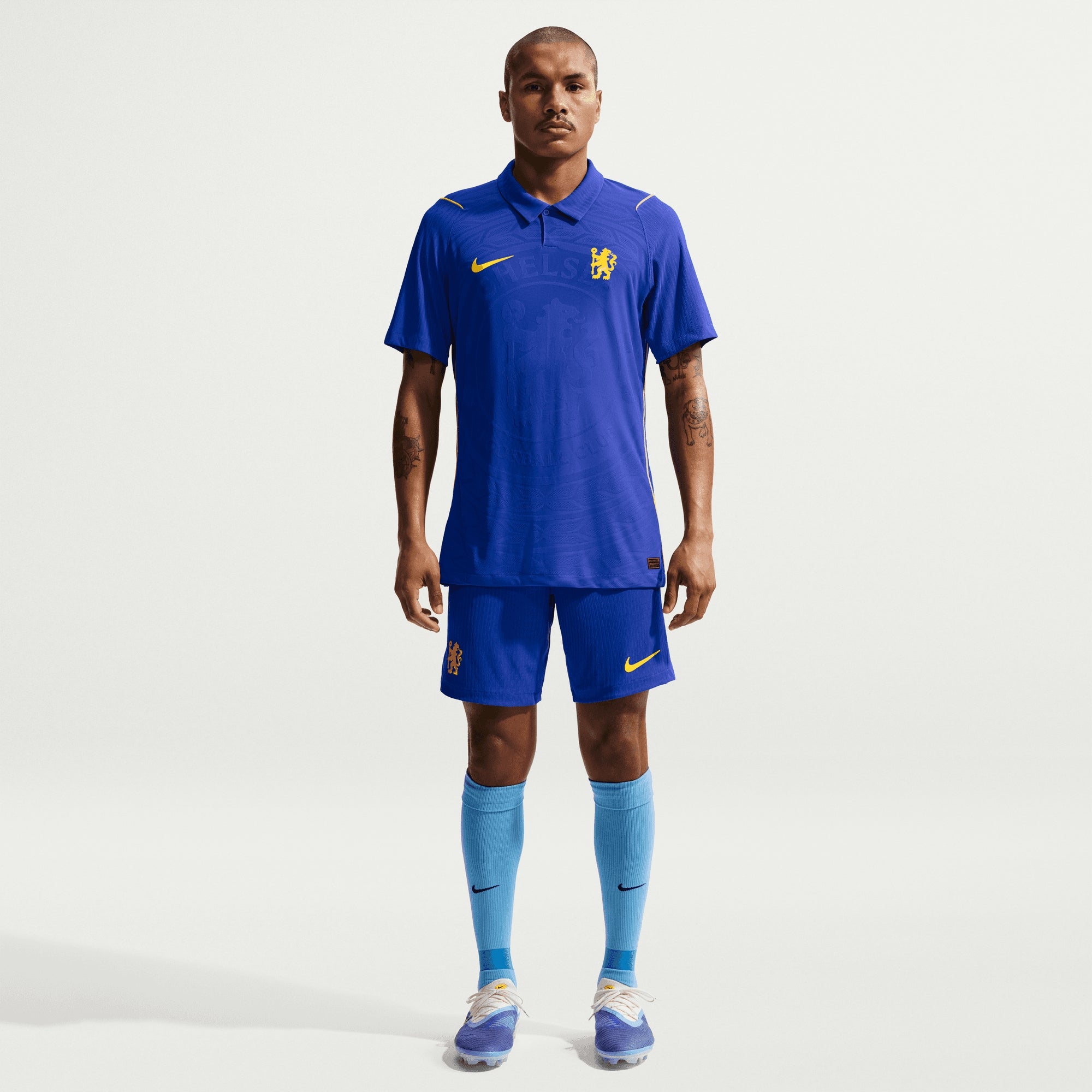 Nike Chelsea FC 2026/27 Match Home Men's Aero-FIT Soccer Authentic Jersey - Bright Blue/Midwest Gold/Midwest Gold