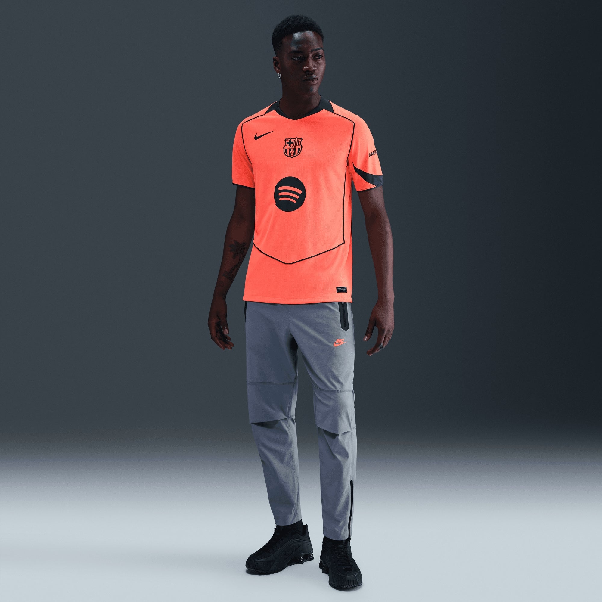 Nike FC Barcelona 2025/26 Stadium Third Men's Dri-FIT Soccer Replica Jersey - Bright Mango/Midnight Navy/Midnight Navy