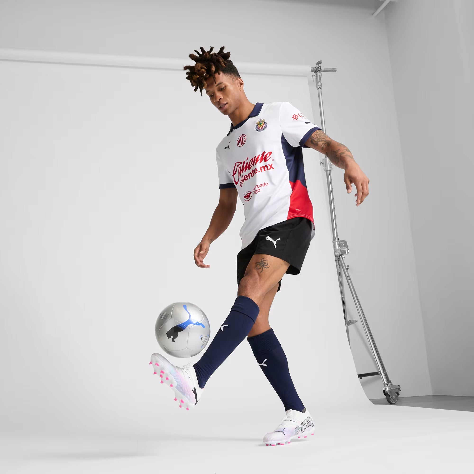 PUMA Chivas 2024/25 Stadium Away Men's dryCELL Soccer Replica Jersey - PUMA White