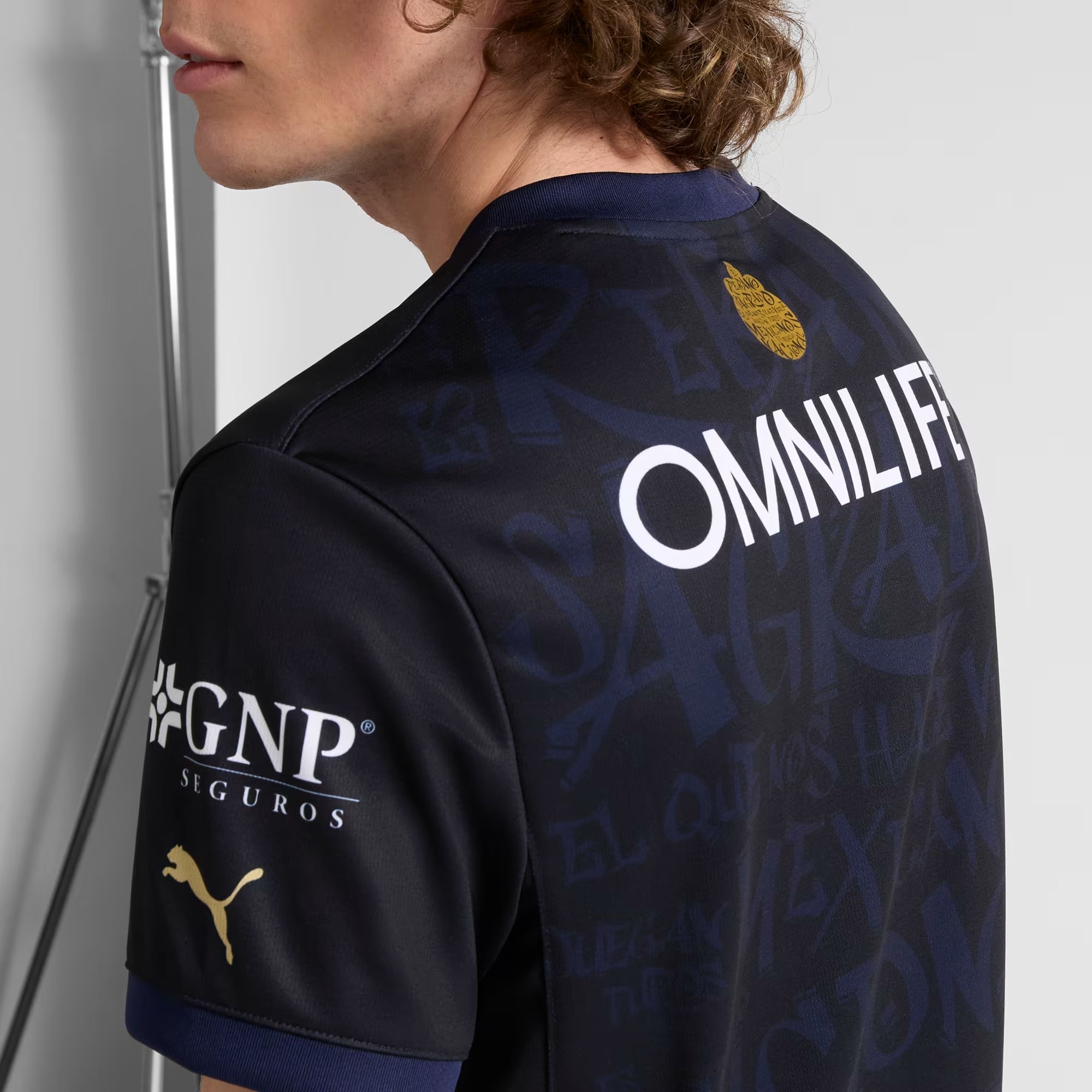 PUMA Chivas '25 Alternative Replica Men's dryCELL Soccer Replica Jersey - PUMA Navy