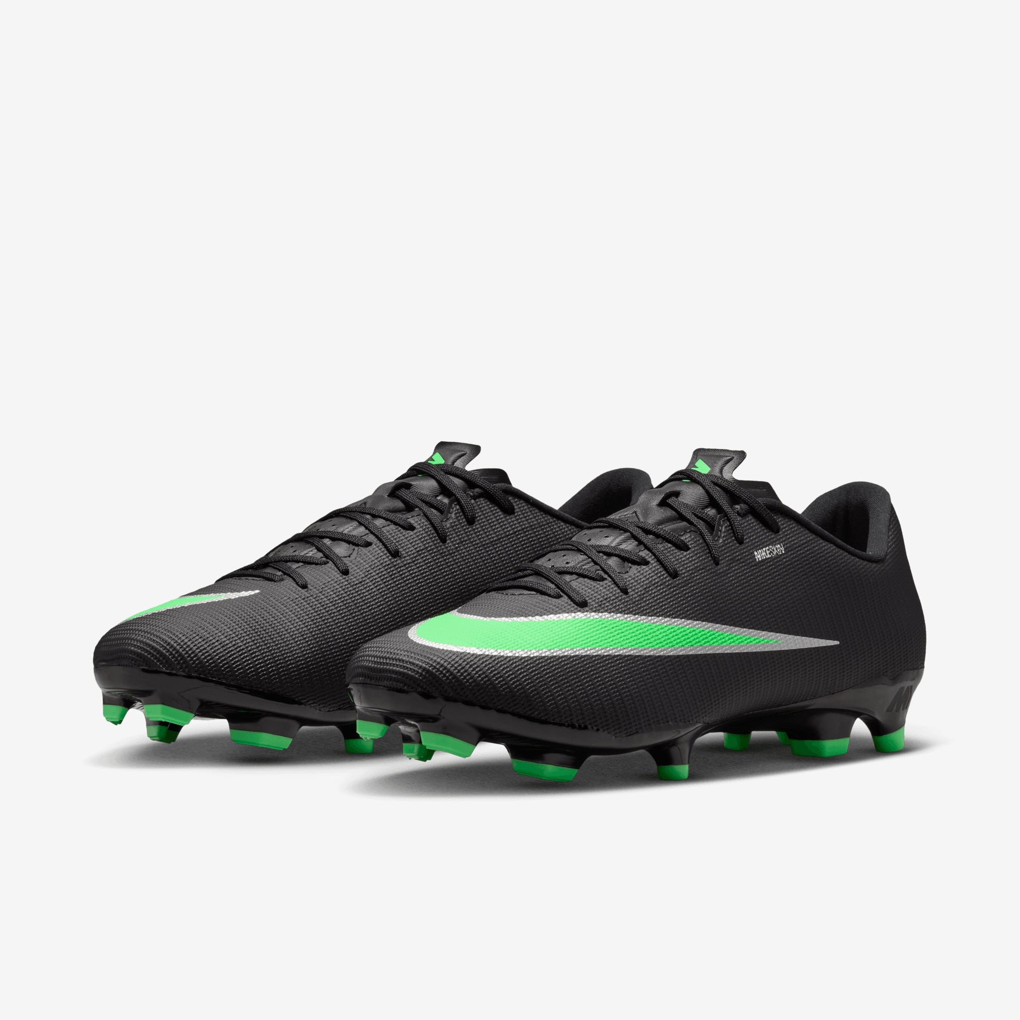 Nike Mercurial Vapor 17 Academy Multi-Ground Low-Top Soccer Cleats - Black/Illusion Green-Black