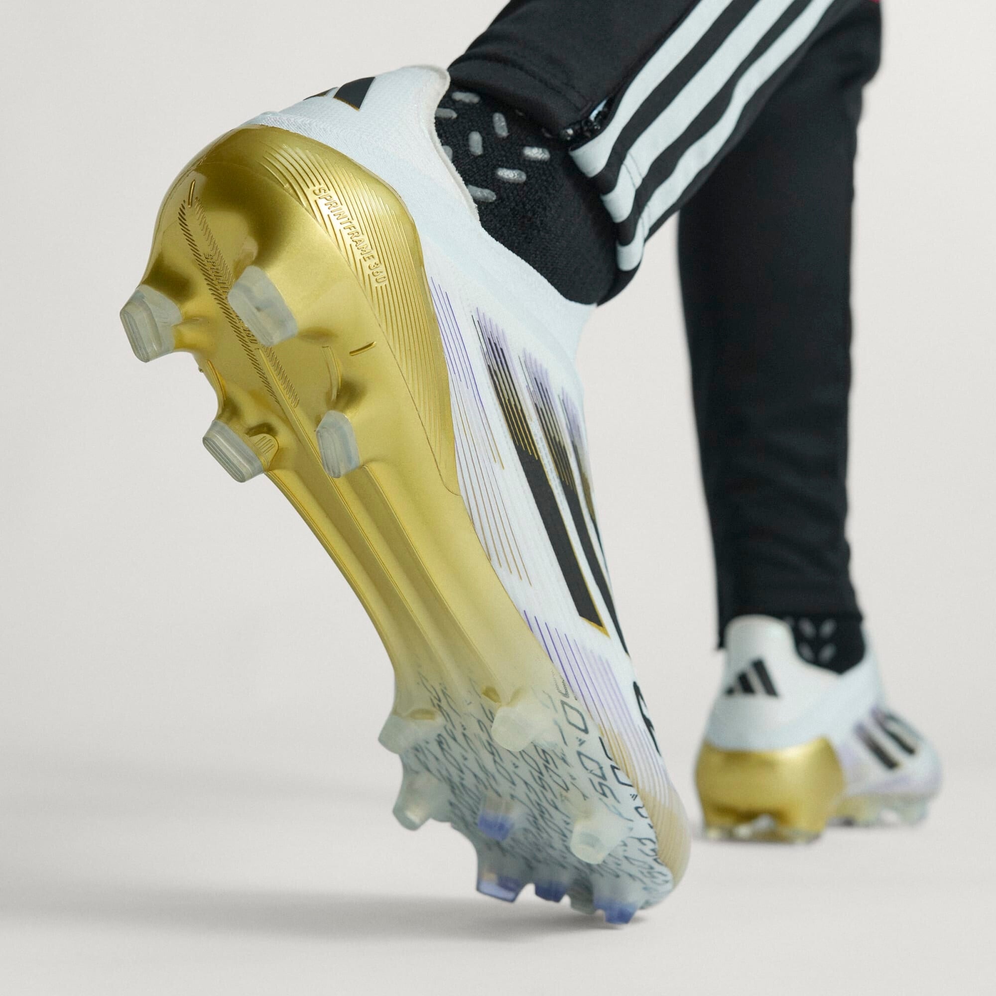 adidas F50 Elite Laceless FG Low-Top Soccer Cleats - Ftwr White / Core Black / Gold Met.
