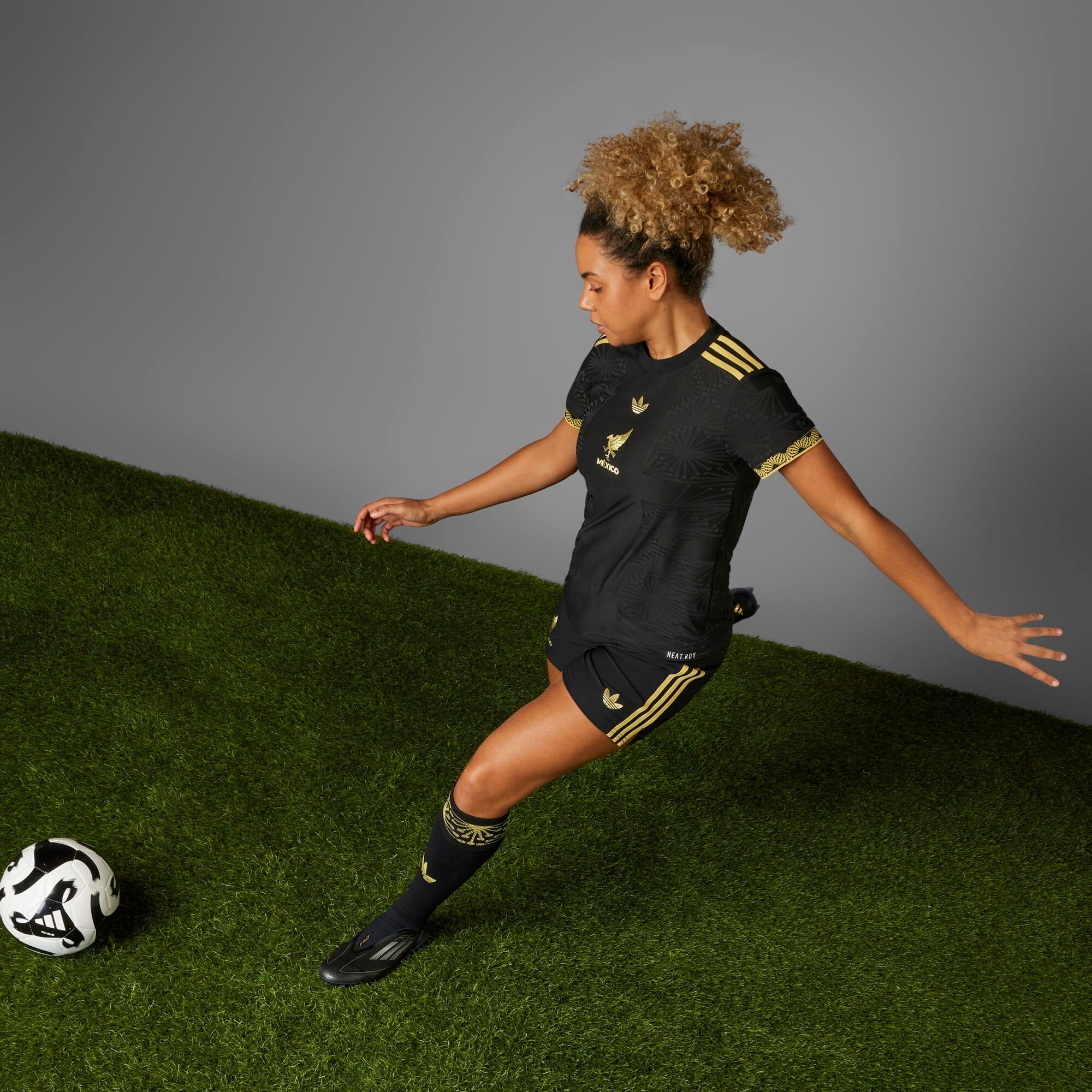 adidas Mexico 2025 Match Gold Women's HEAT.RDY Soccer Authentic Jersey - Black