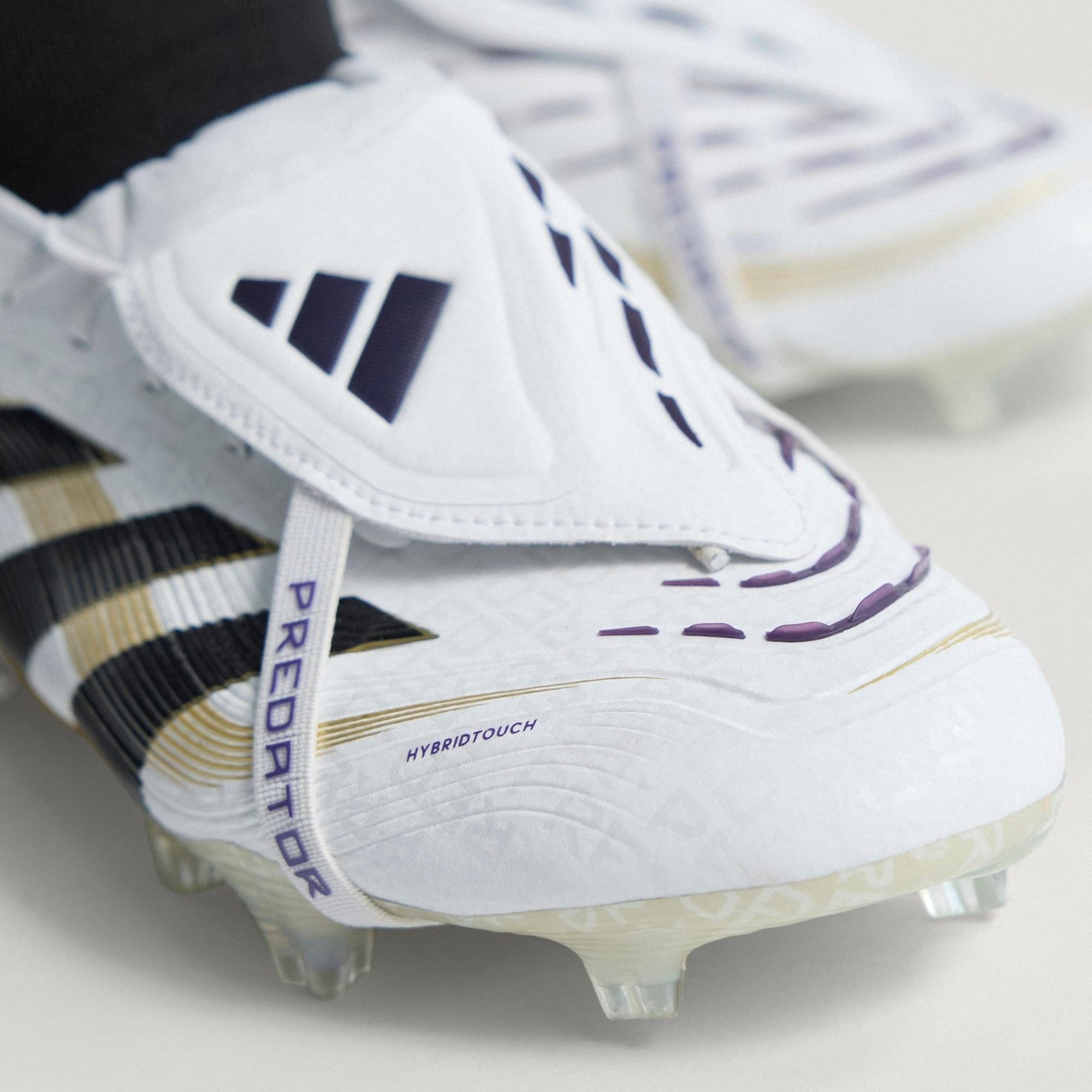 adidas Predator Elite Fold-Over Tongue FG Low-Top Soccer Cleats - Ftwr White / Core Black / Gold Met.