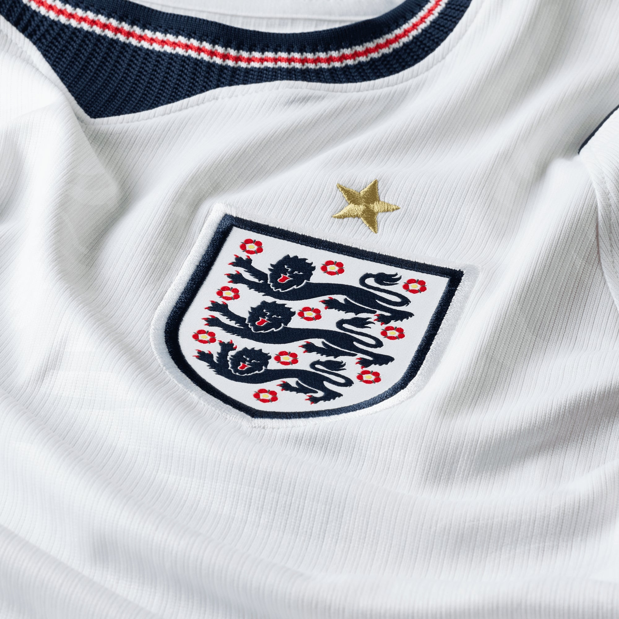 Nike England 2026 Stadium Home Men's Dri-FIT Soccer Replica Jersey - White/Speed Red/Obsidian/Obsidian