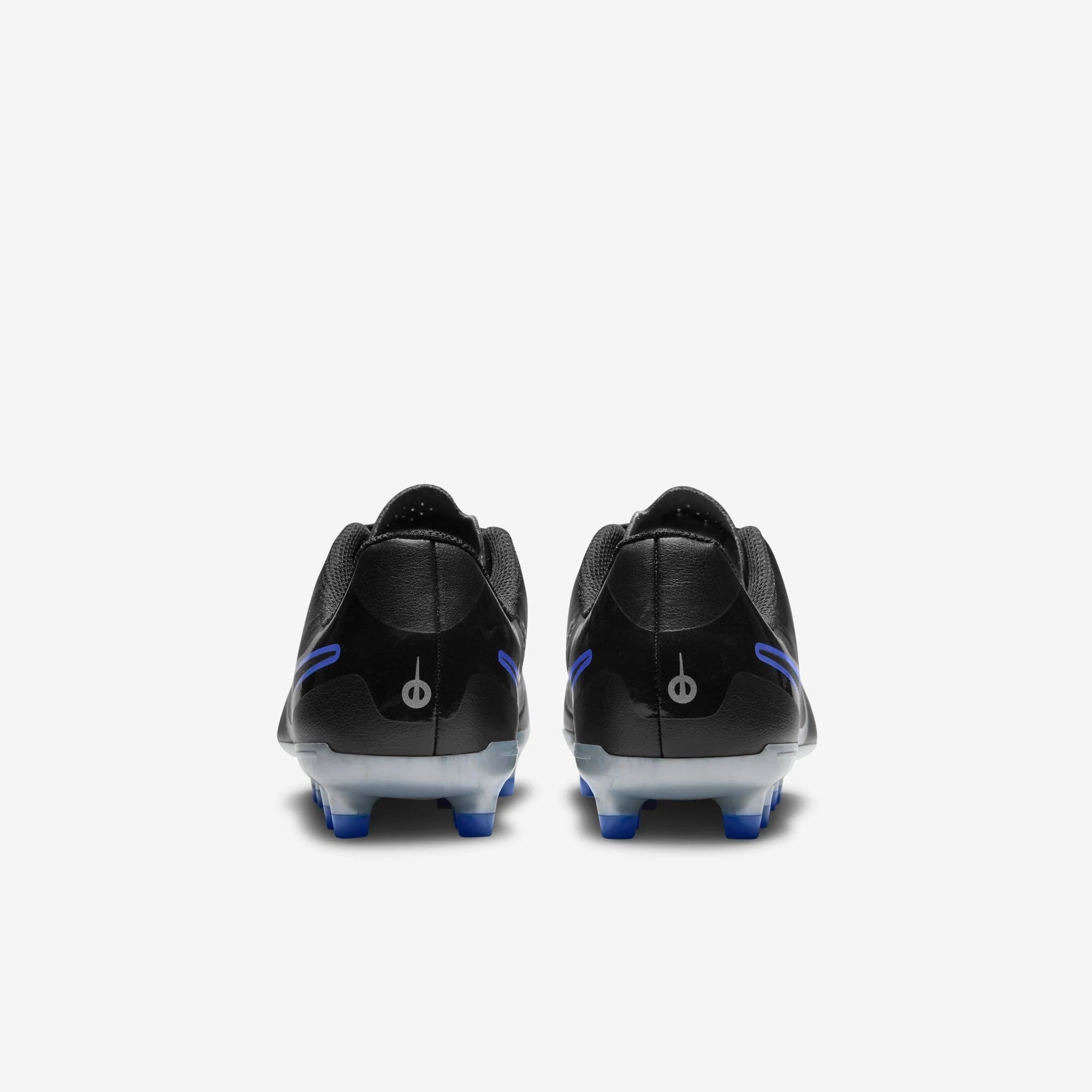 Nike Jr. Tiempo Legend 10 Club Little/Big Kids' MG Low-Top Soccer Cleats - Black/Chrome/Hyper Royal