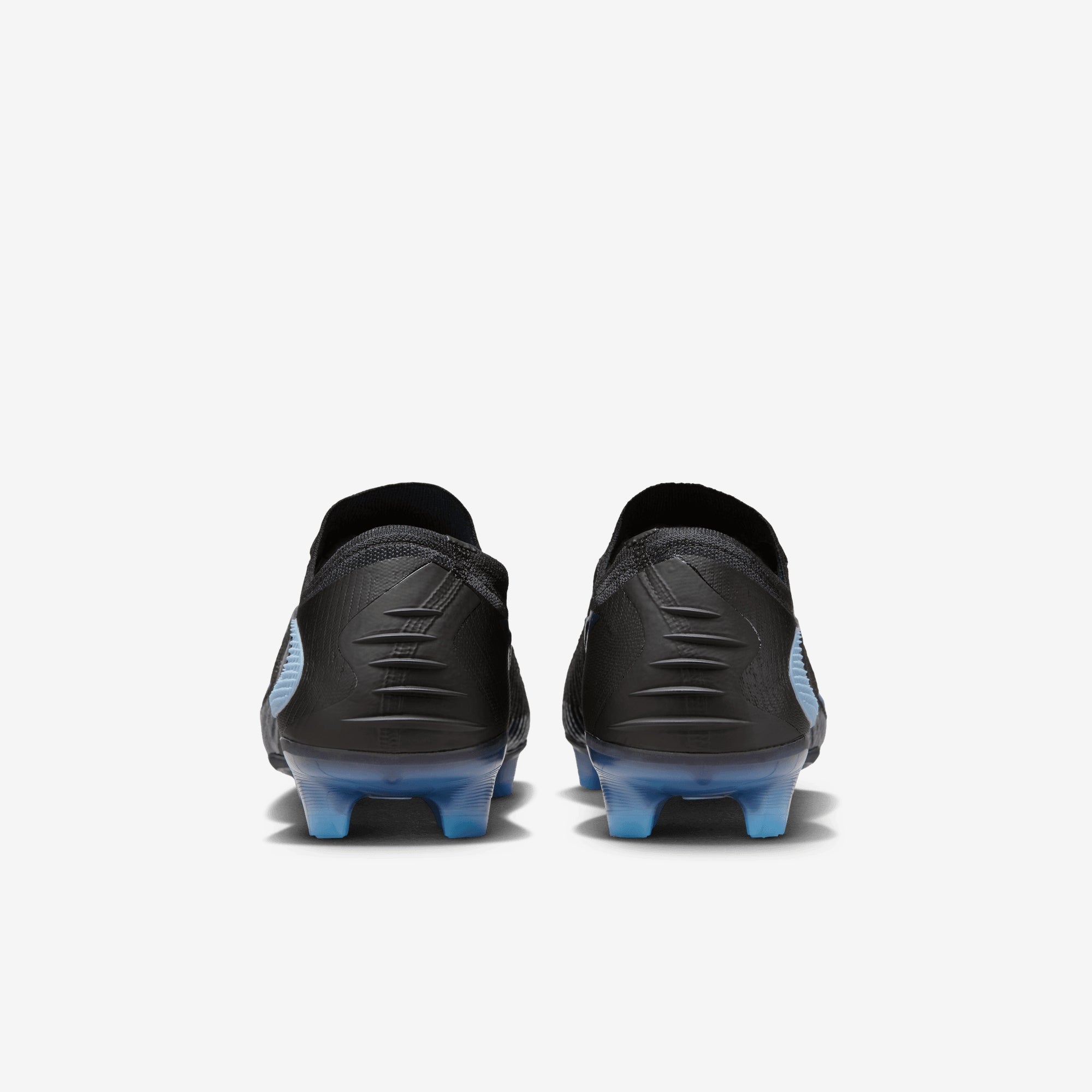 Nike Phantom 6 Low Elite Firm-Ground Soccer Cleats - Black/Black