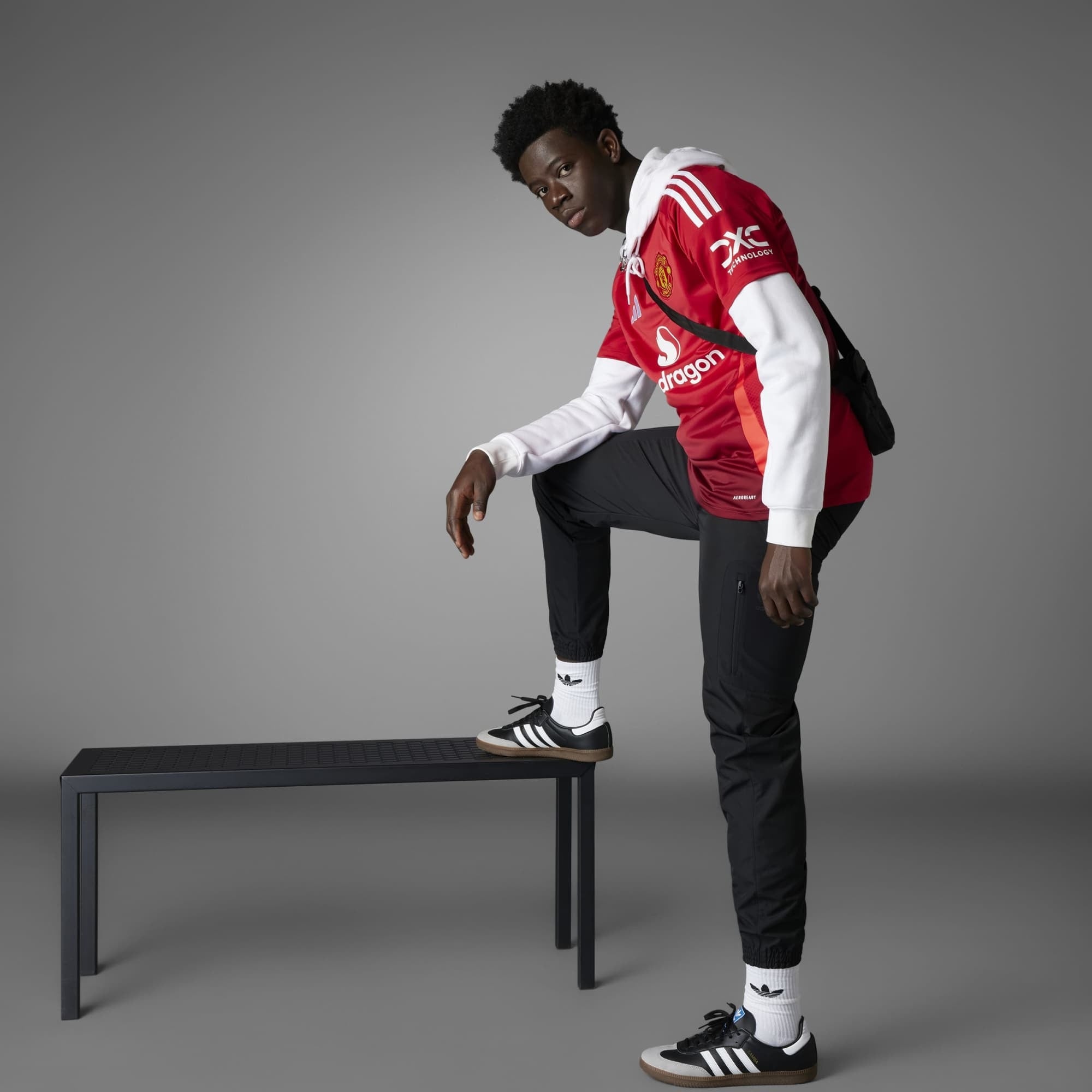 adidas Manchester United 2024/25 Stadium Home Men's Soccer Jersey - Mufc Red