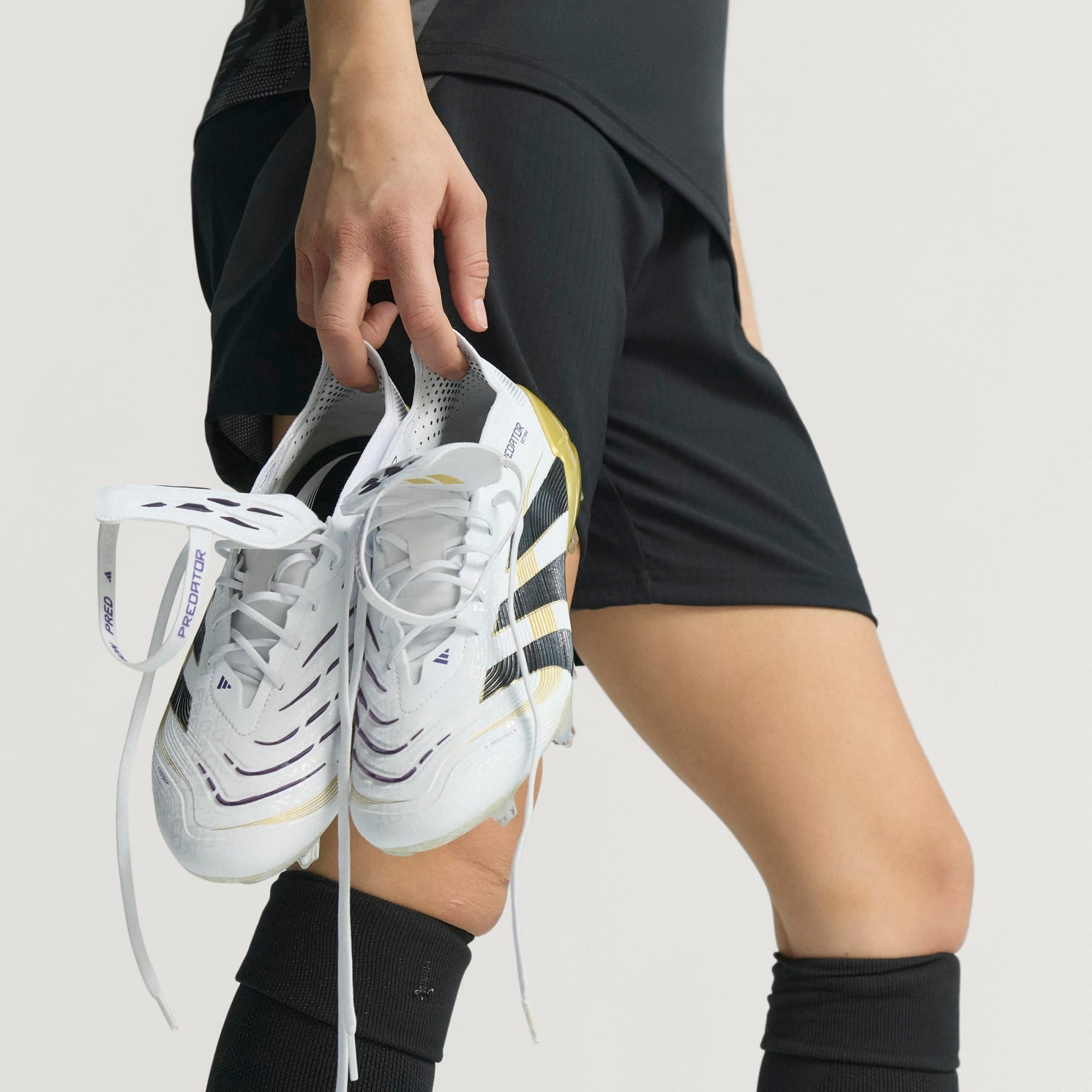adidas Predator Elite Fold-Over Tongue FG Low-Top Soccer Cleats - Ftwr White / Core Black / Gold Met.