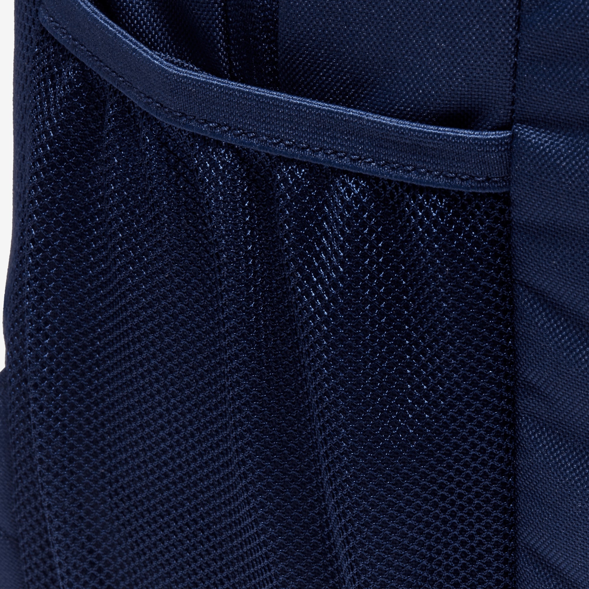 Nike Academy Team Kids' Soccer Backpack (22L) - Midnight Navy/Black/White