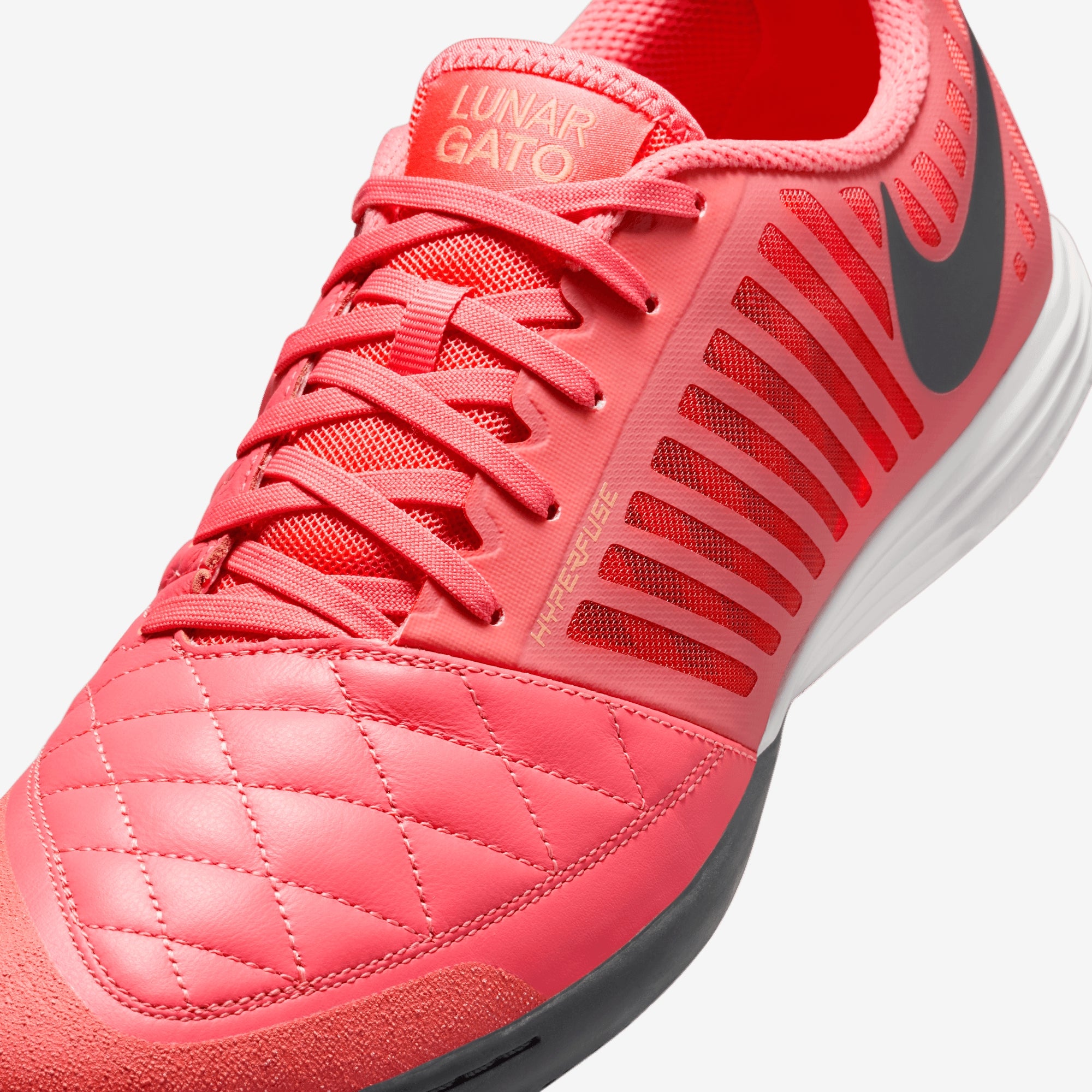 Nike Lunargato II Indoor/Court Low-Top Soccer Shoes - Apricot Agate/Anthracite