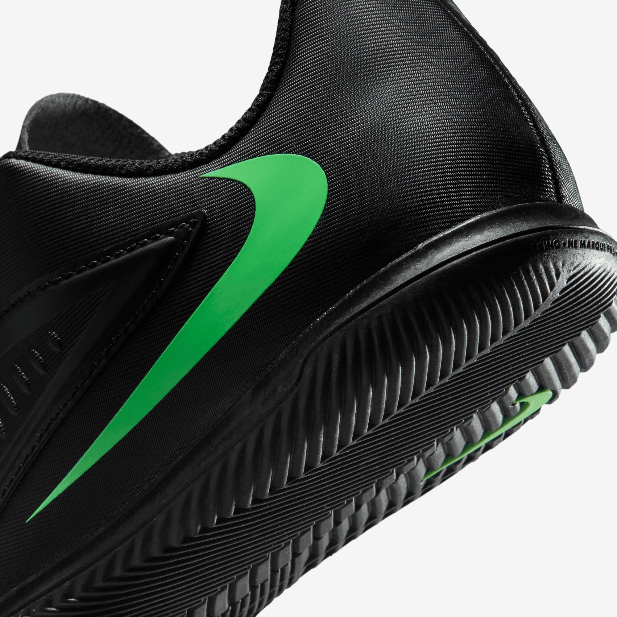 Nike Jr. Mercurial Vapor 17 Academy Big Kids' Indoor/Court Low-Top Soccer Shoes - Black/Illusion Green-Black