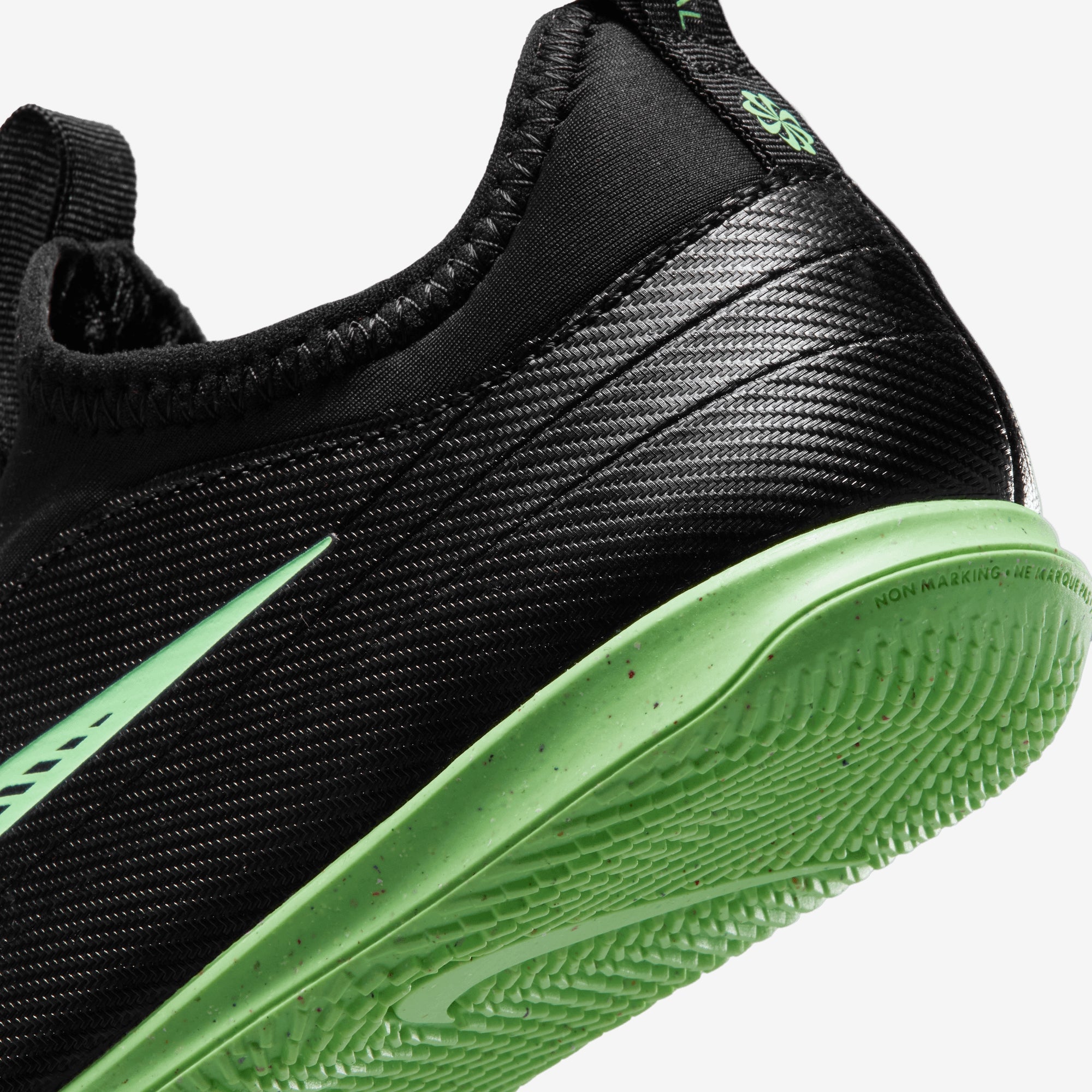 Nike Jr. Mercurial Vapor 17 Club Little Kids' Indoor/Court Low-Top Soccer Shoes - Black/Illusion Green-Black