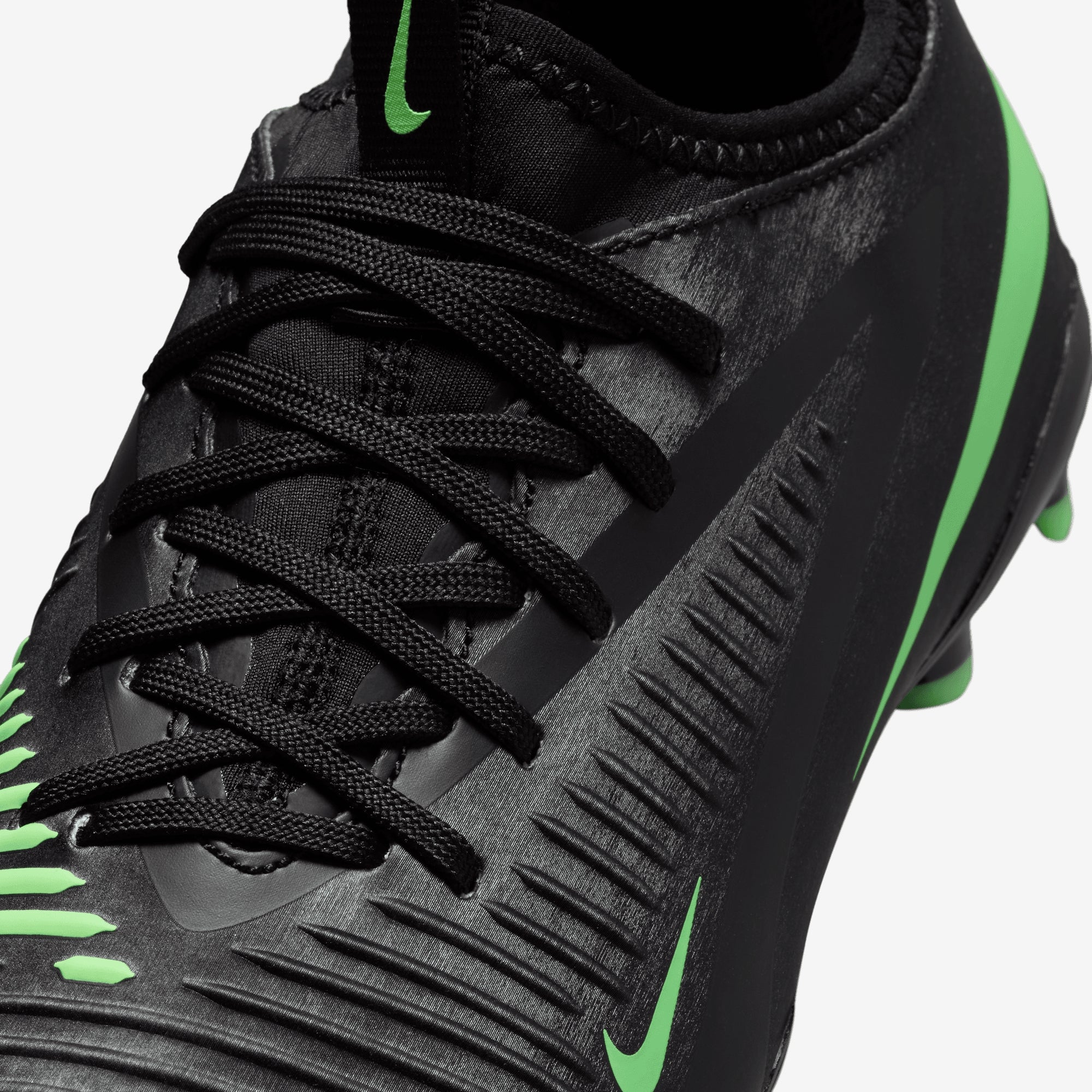 Nike Jr. Phantom 6 Low Academy Big Kids' Multi-Ground Soccer Cleats - Black/Illusion Green-Black