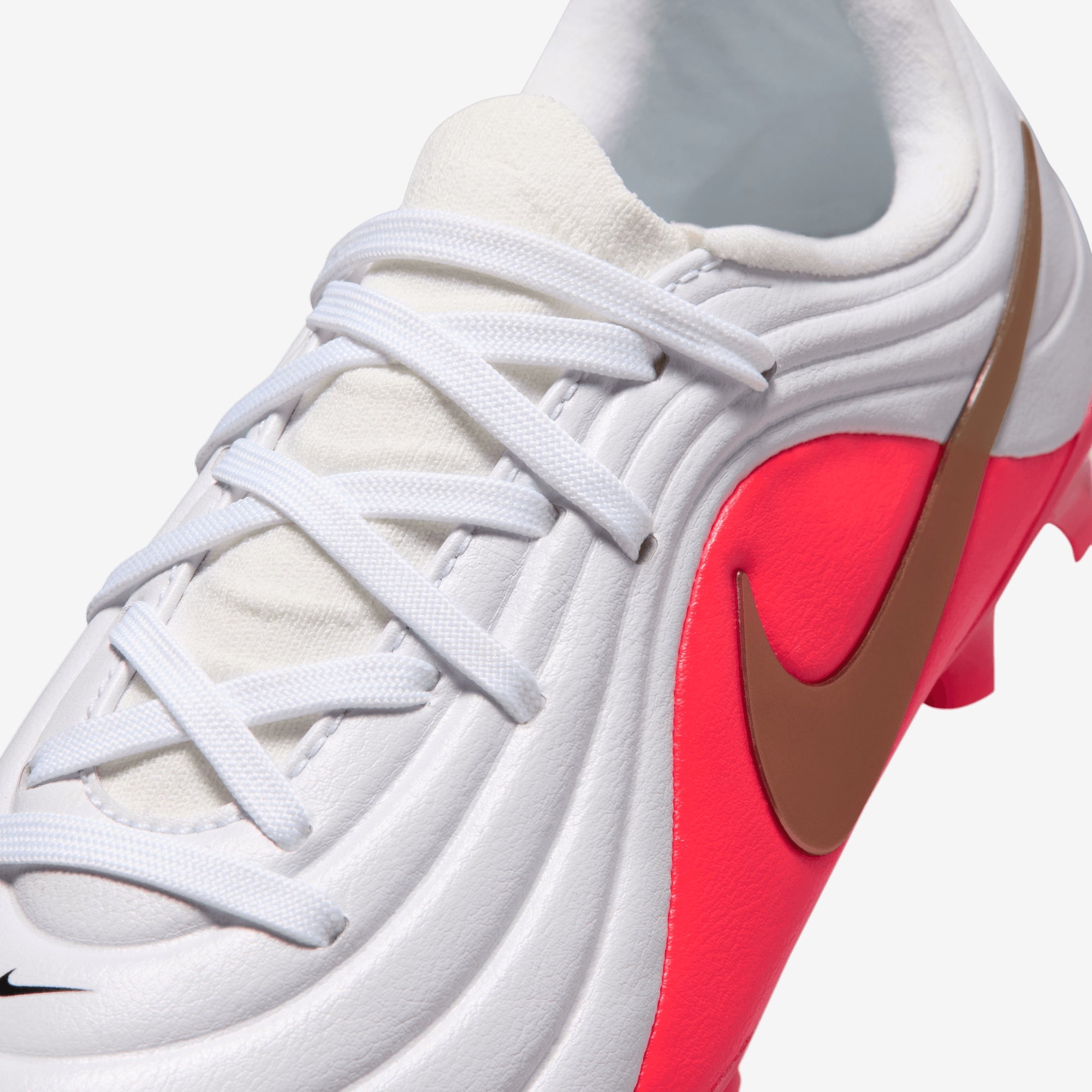 Nike Jr. Tiempo Maestro Academy Little Kids' Multi-Ground Low-Top Soccer Cleats - White/Blur-Bright Crimson