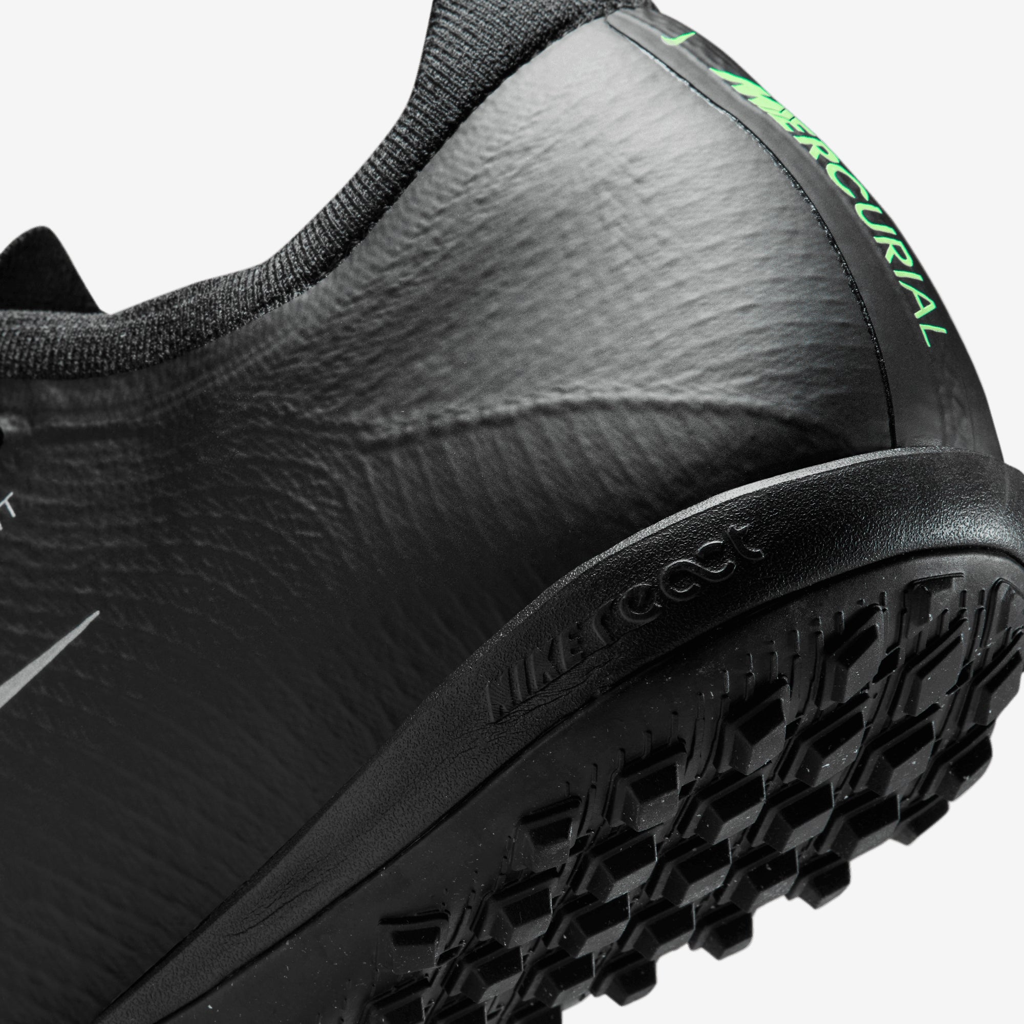 Nike Mercurial Vapor 17 Pro Turf Low-Top Soccer Shoes - Black/Illusion Green-Black