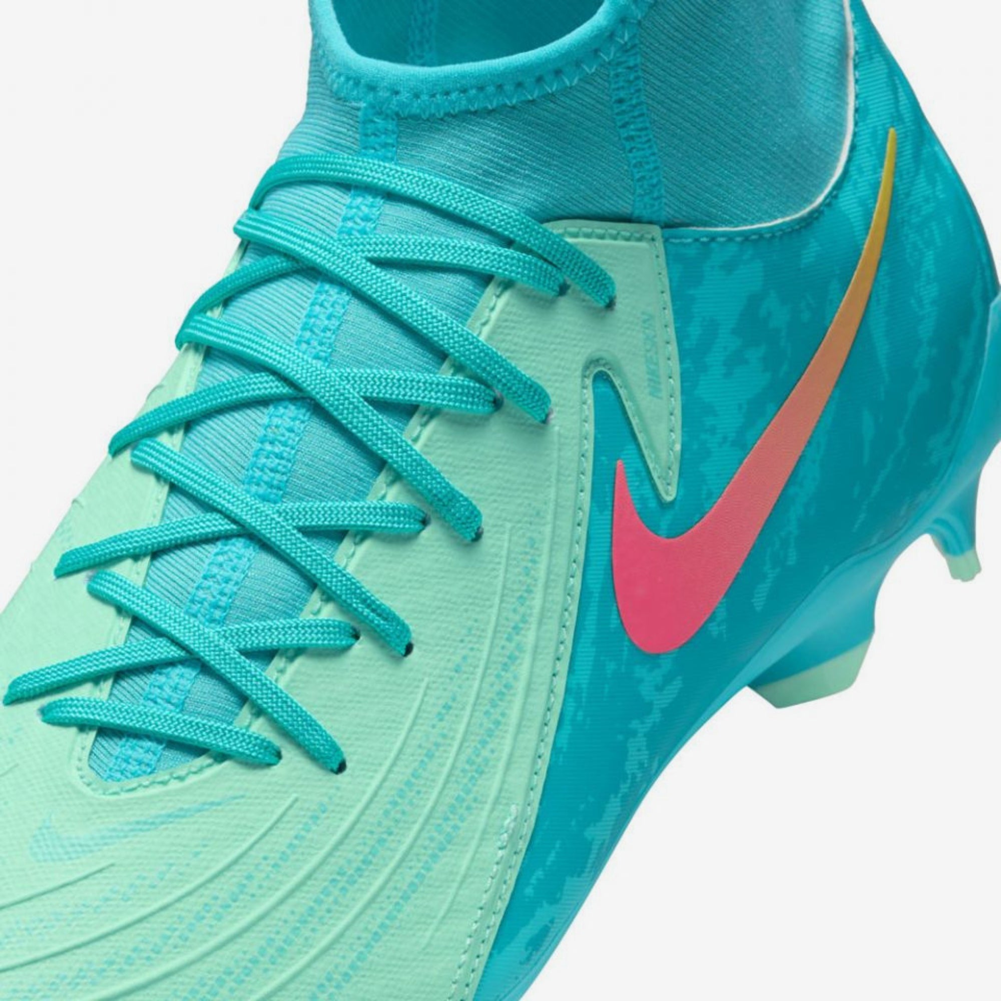 Nike Phantom Luna 2 Academy LV8 Multi-Ground High-Top Soccer Cleats - Green Glow/Black