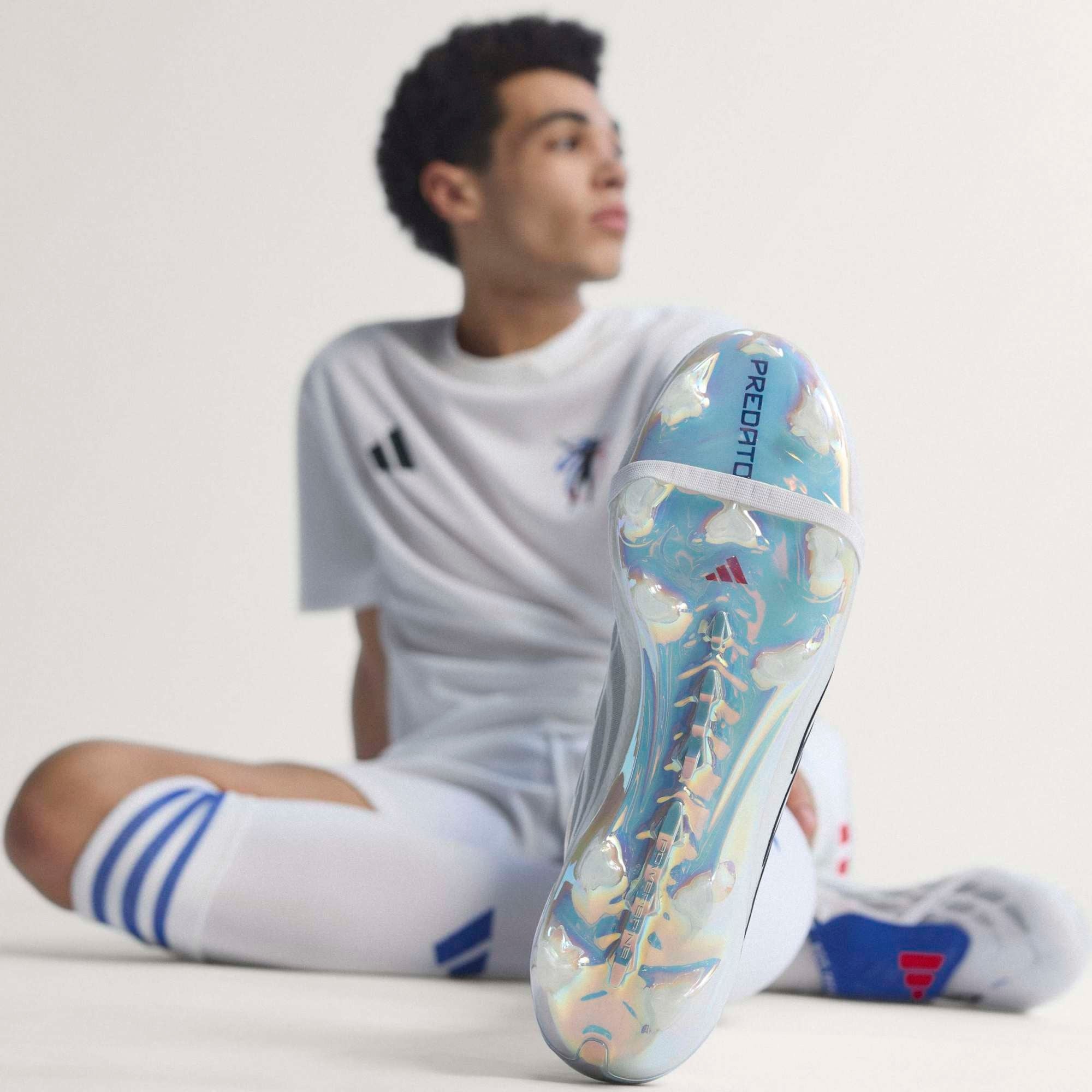 adidas Predator Elite Fold-Over Tongue Firm-Ground Low-Top Soccer Cleats - Cloud White / Zero Metalic / Royal Blue