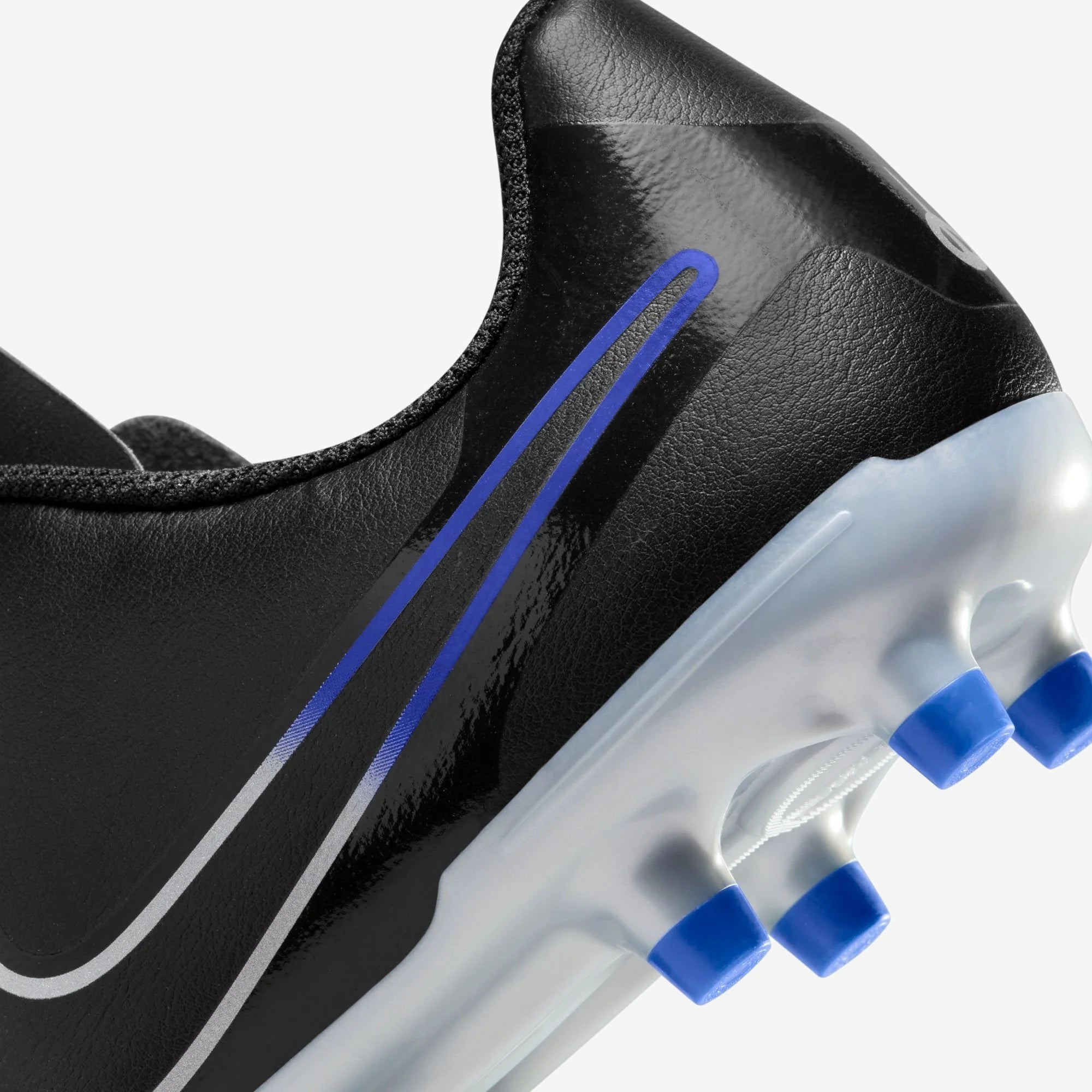 Nike Jr. Tiempo Legend 10 Club Little/Big Kids' MG Low-Top Soccer Cleats - Black/Chrome/Hyper Royal