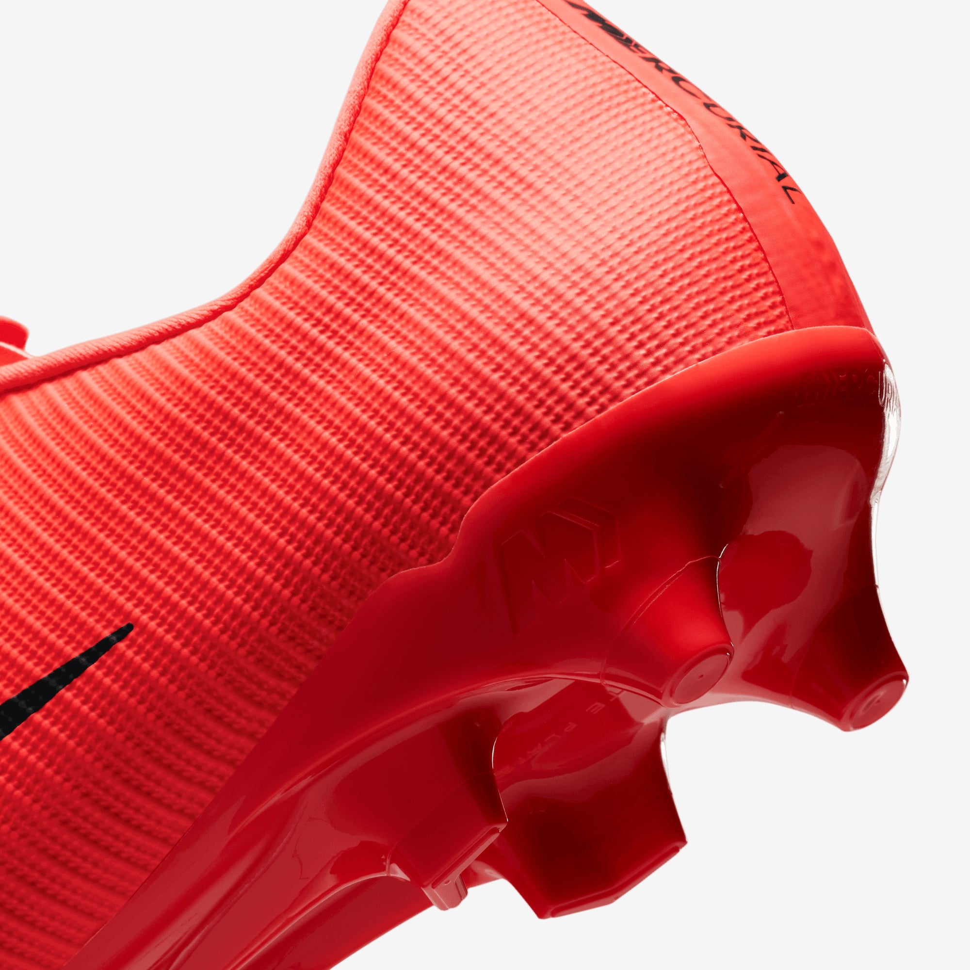 Nike Mercurial Vapor 17 Academy Multi-Ground Low-Top Soccer Cleats - Bright Crimson/Blur