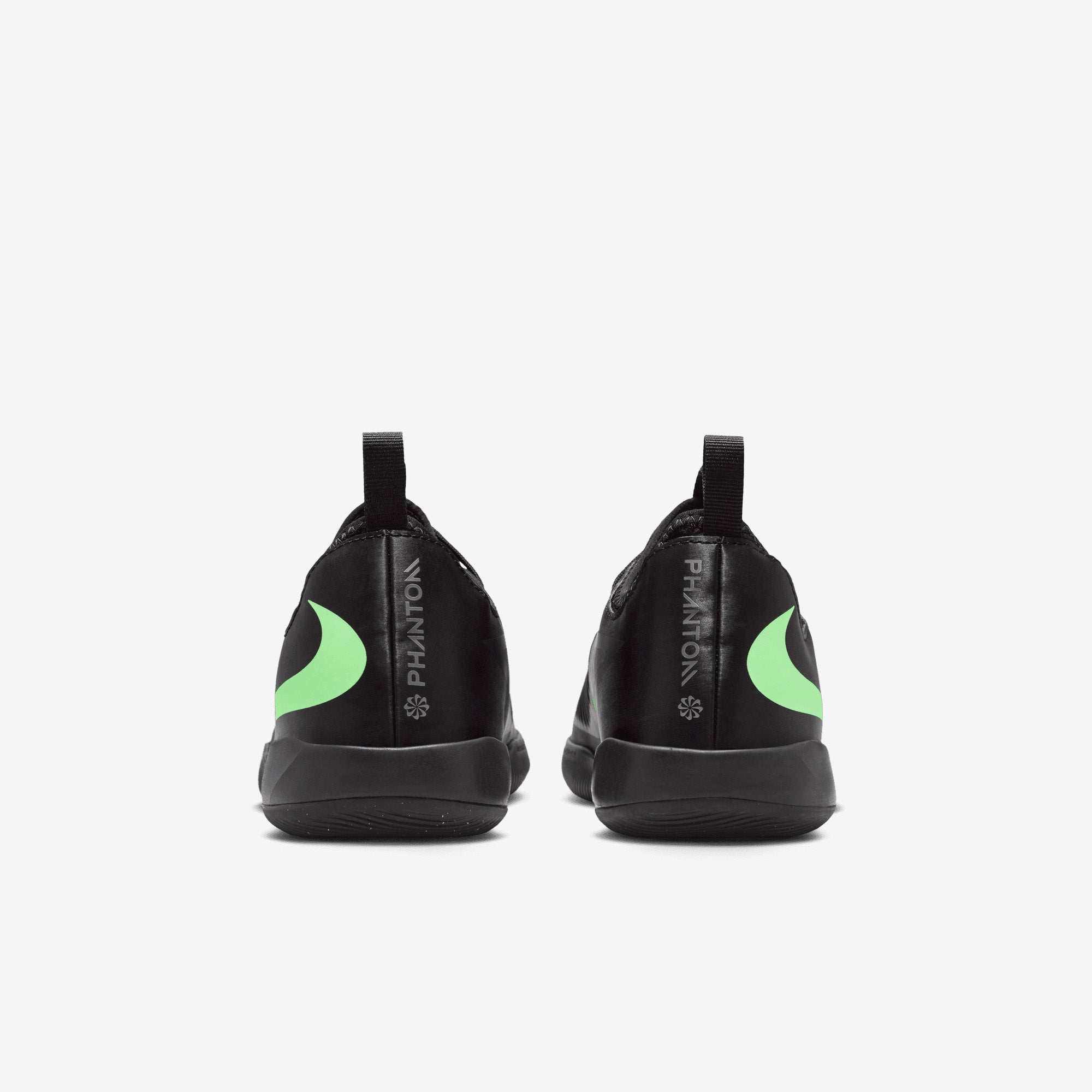 Nike Jr. Phantom 6 Low Academy Big Kids' Indoor/Court Soccer Shoes - Black/Illusion Green-Black