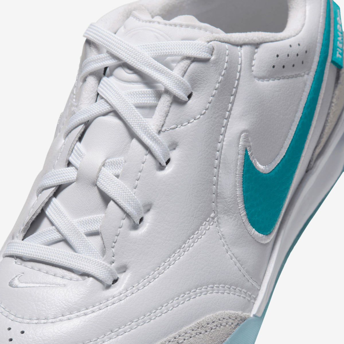Nike Jr. Tiempo Streetgato Big Kids' Indoor/Court Low-Top Soccer Shoes - White/Dusty Cactus-White