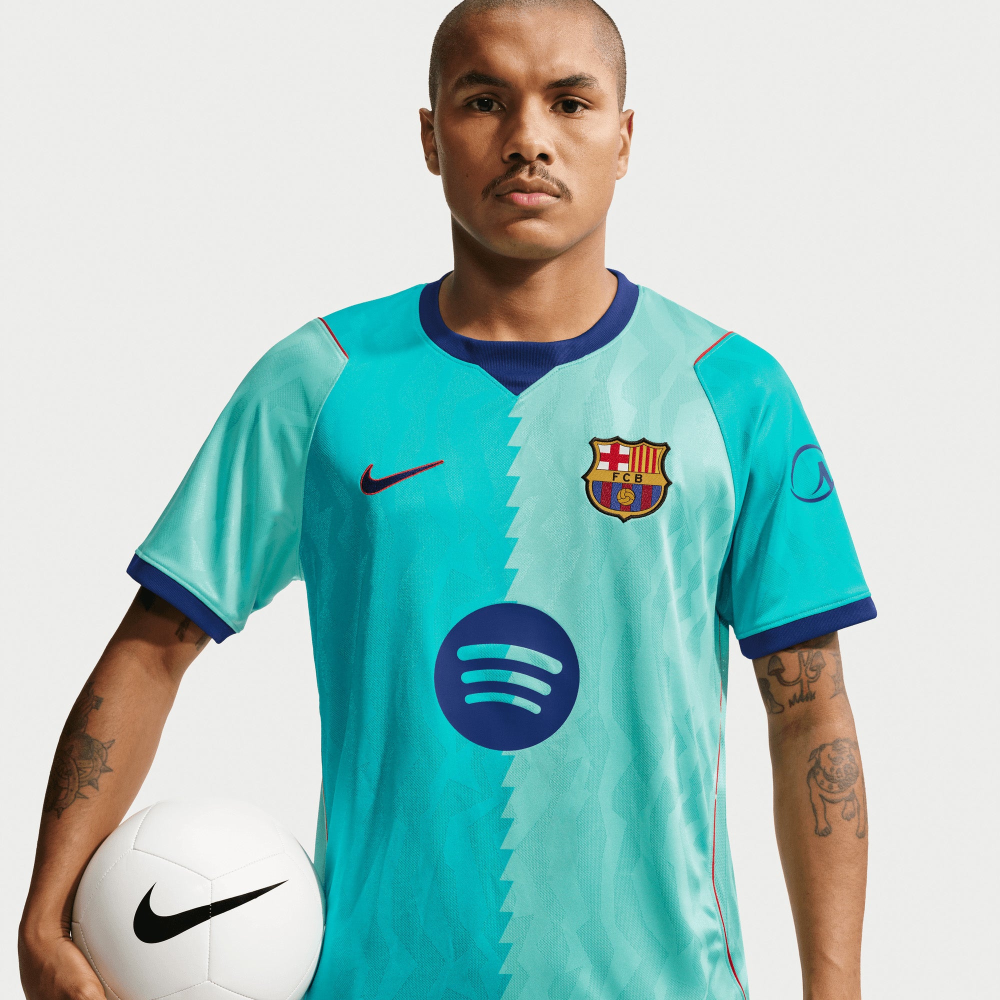 Nike FC Barcelona 2026/27 Stadium Third Men's Dri-FIT Soccer Replica Jersey - Green Frost/Green Frost/Loyal Blue