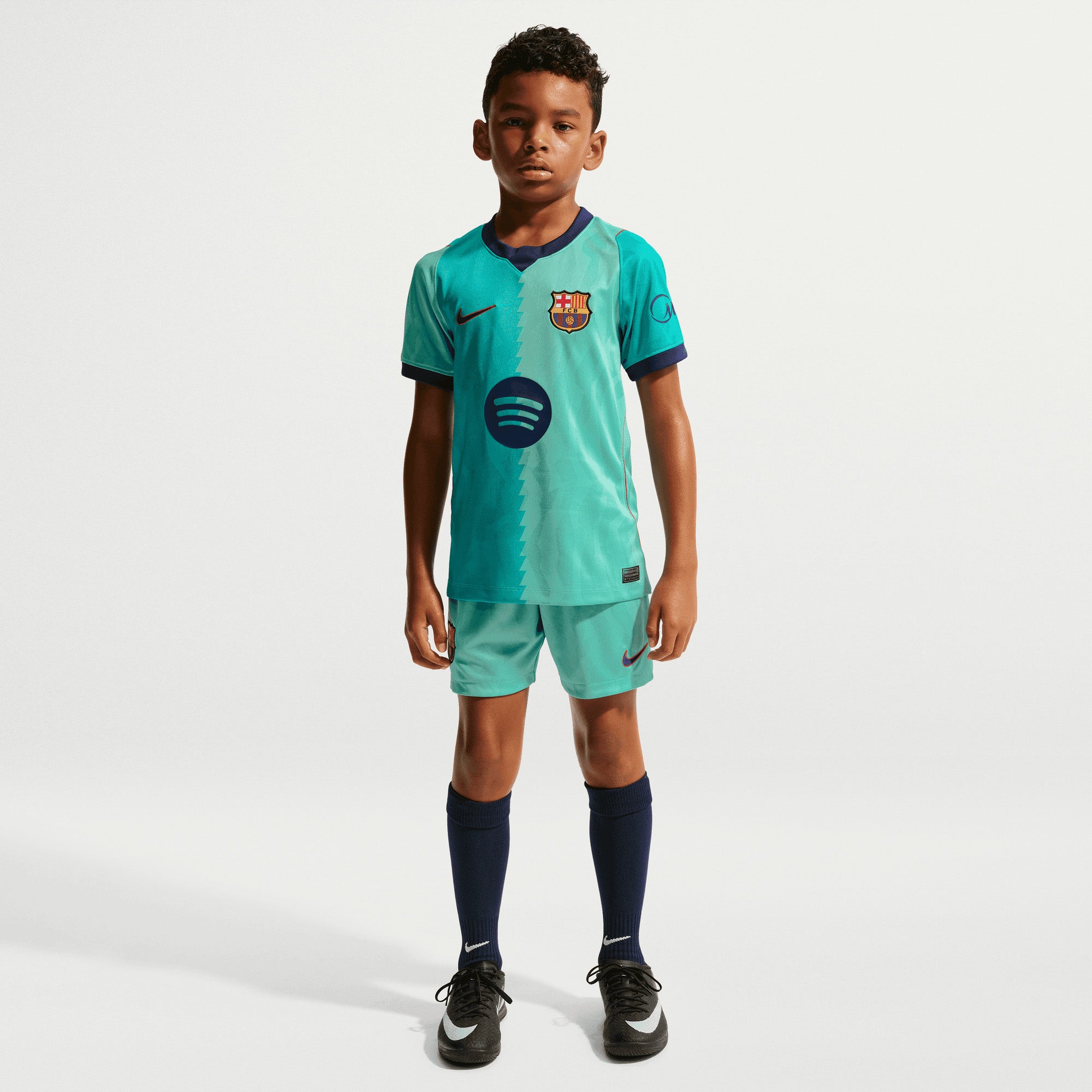 Nike FC Barcelona 2026/27 Stadium Third Big Kids' Dri-FIT Soccer Replica Jersey - Green Frost/Green Frost/Loyal Blue