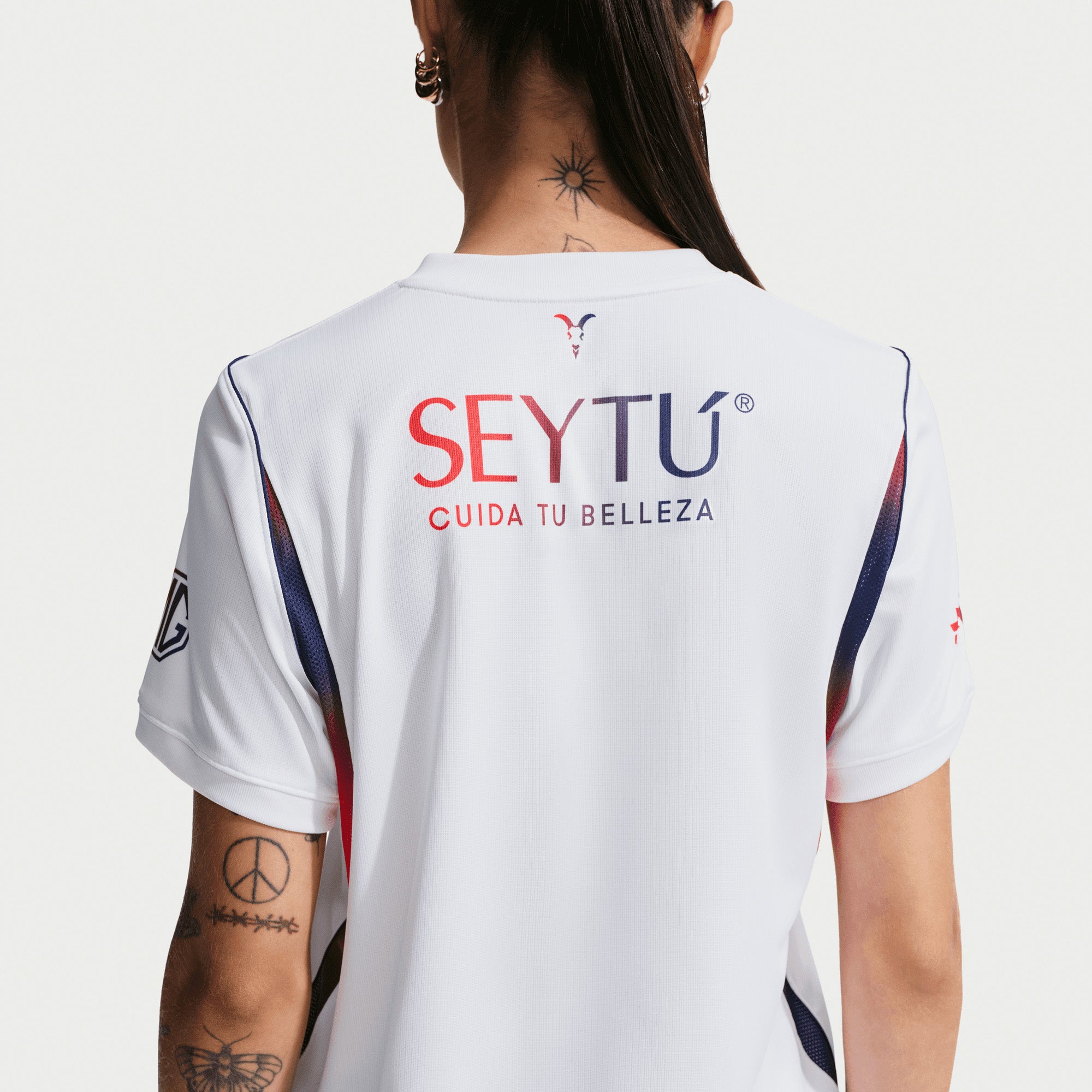 Nike Chivas 2026/27 Stadium Away Women's Dri-FIT Soccer Replica Jersey - White/Loyal Blue/Speed Red