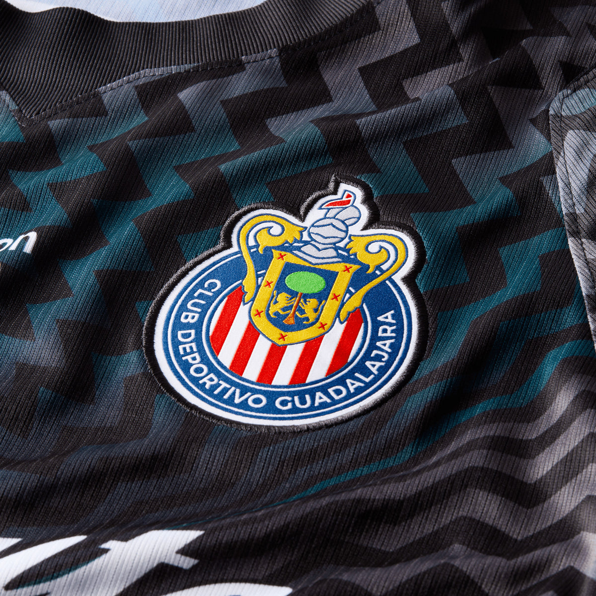 Nike Chivas 2026/27 Stadium Goalkeeper Men's Nike Dri-FIT Soccer Replica Jersey - Black/White