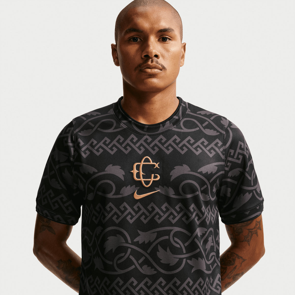 Nike Chivas Third Men's Dri-FIT Soccer Pre-Match Short-Sleeve Top - Black/Truly Gold/Truly Gold
