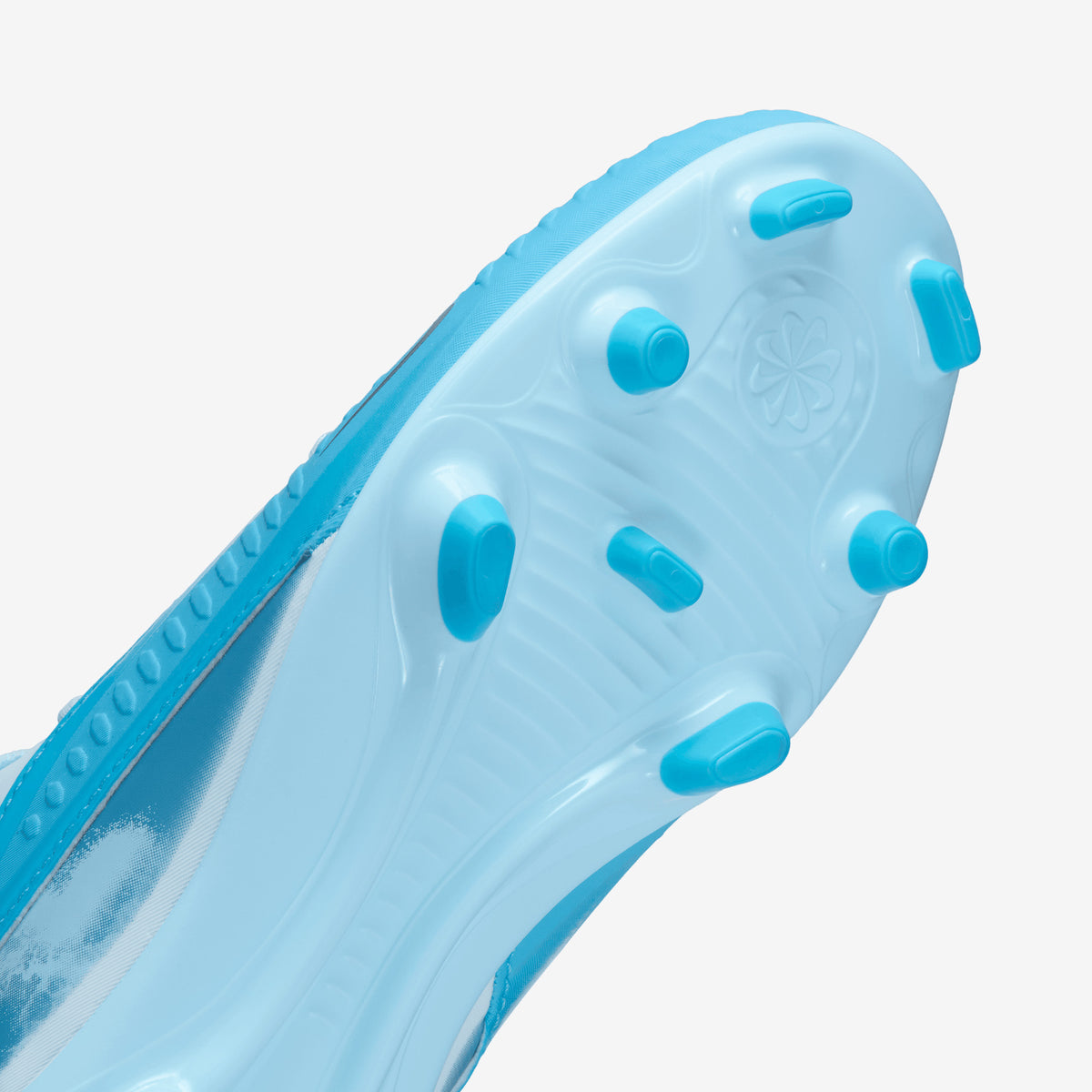 Nike Jr. Phantom 6 Low Club Erling Haaland Big Kids' Multi-Ground Soccer Cleats - Baltic Blue/Blue Eclipse-Glacier Blue