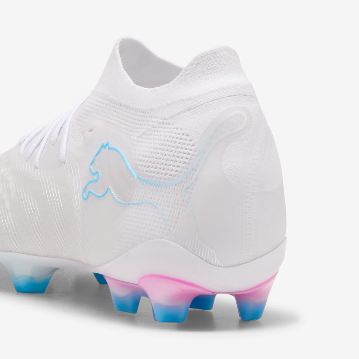 PUMA FUTURE 9 ULTIMATE Firm-Ground Low-Top Soccer Cleats - PUMA White-Luminous Blue-Luminous Pink