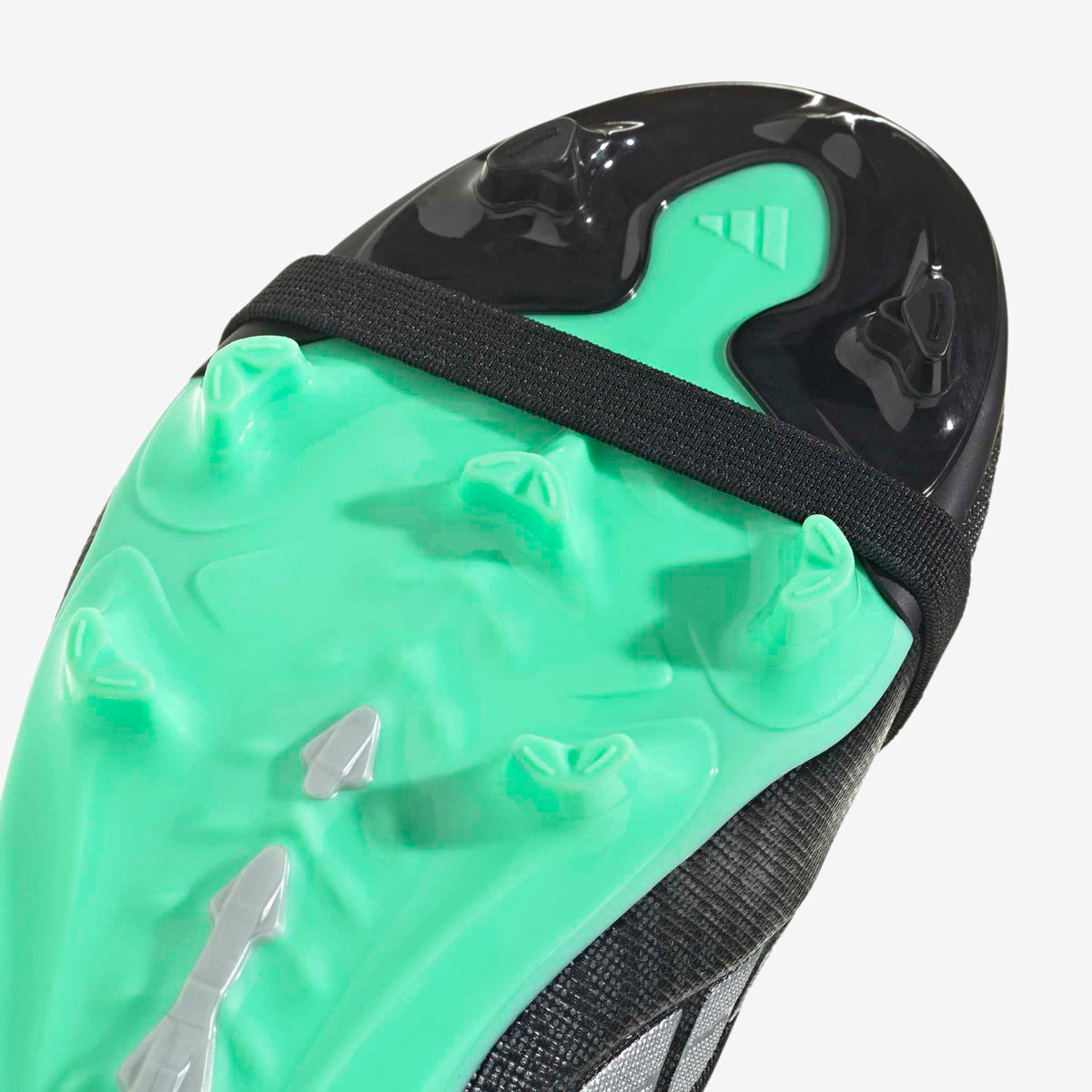 adidas Jr. Predator League Fold-Over Tongue Big Kids' Firm-Ground Low-Top Soccer Cleats - Core Black / Silver Met. / Pulse Mint