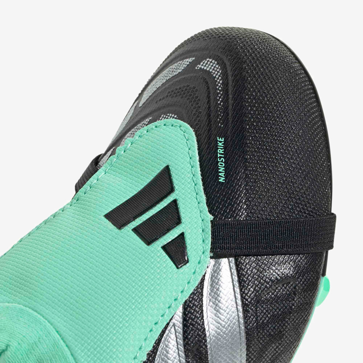 adidas Jr. Predator League Fold-Over Tongue Big Kids' Firm-Ground Low-Top Soccer Cleats - Core Black / Silver Met. / Pulse Mint