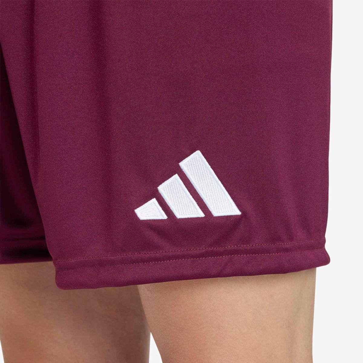 adidas Entrada 26 Men's Soccer Shorts - Team Maroon 2 / White