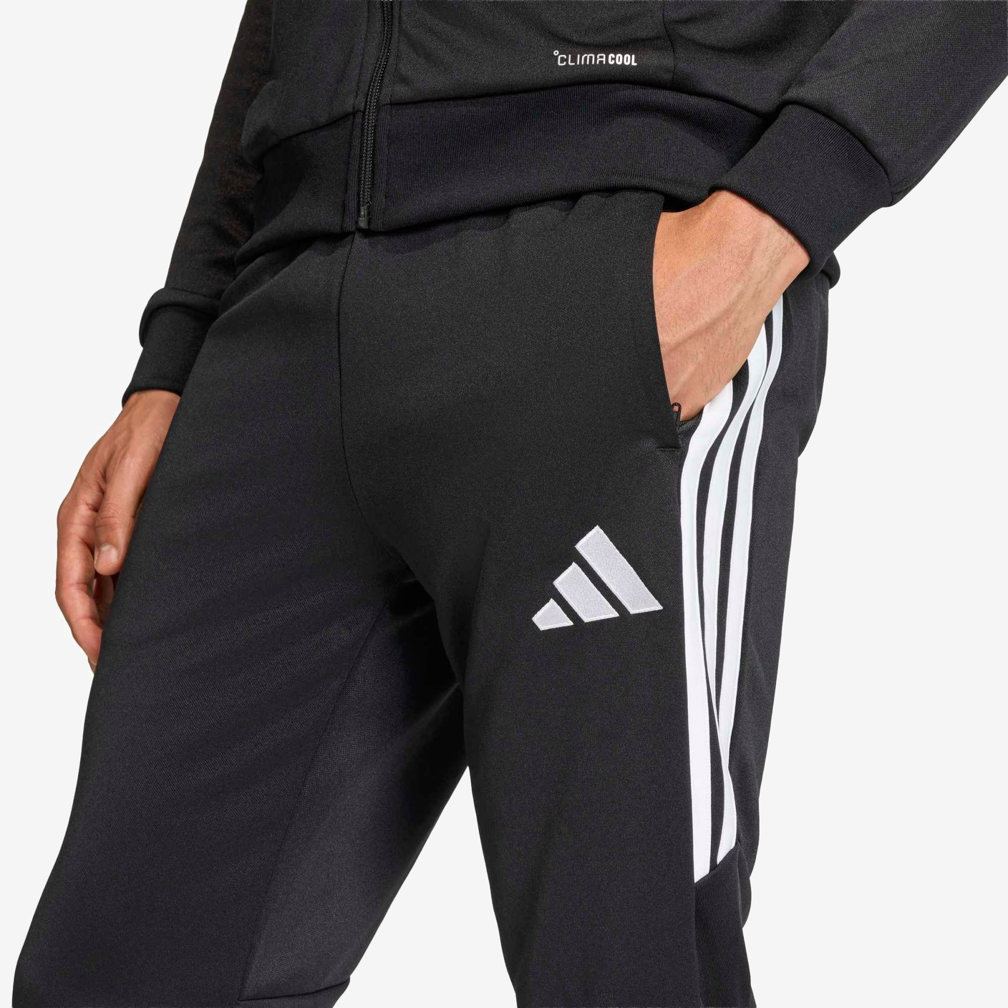 adidas Tiro 26 League Training Men's 3/4 Soccer Pants - Black / White