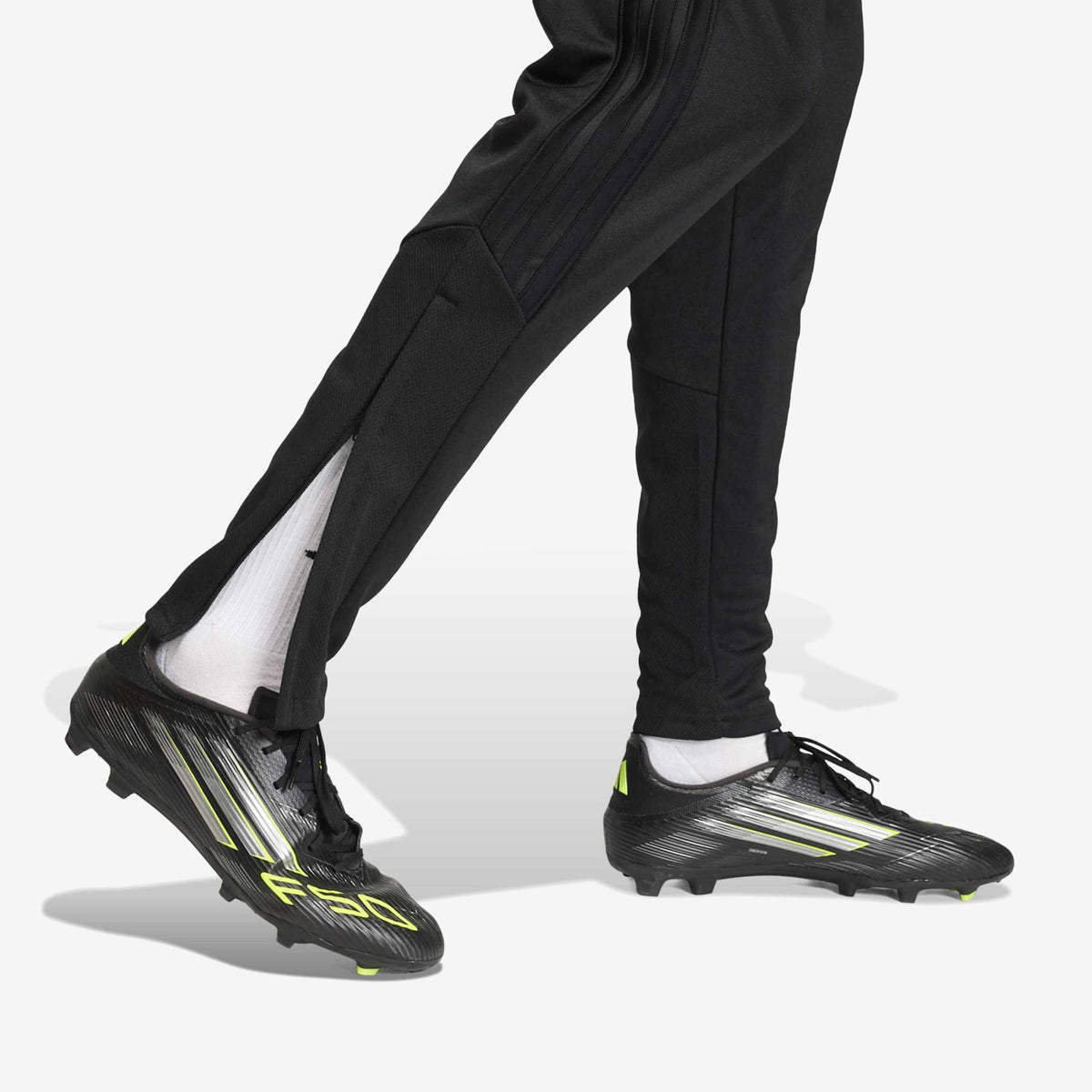 adidas Tiro 26 League Training Men's Soccer Pants - Black / Black